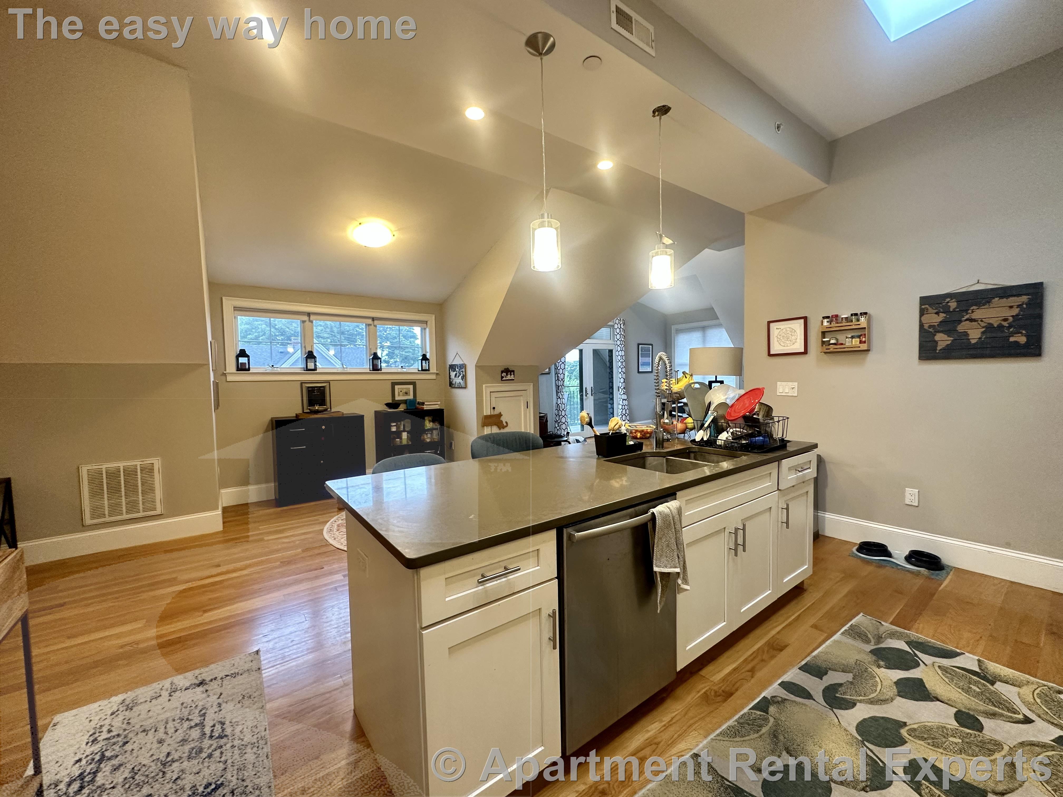 16 Linden Ave, Porter Square