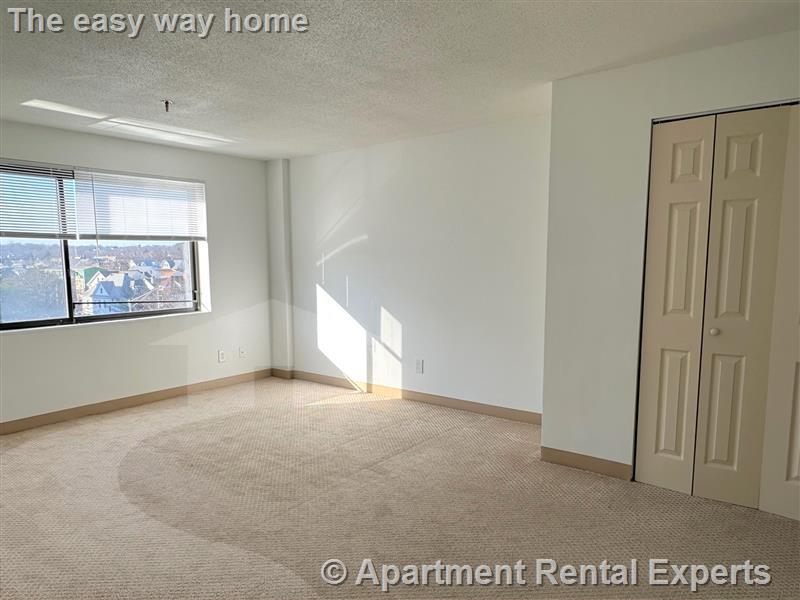 520 Main St, Malden Center