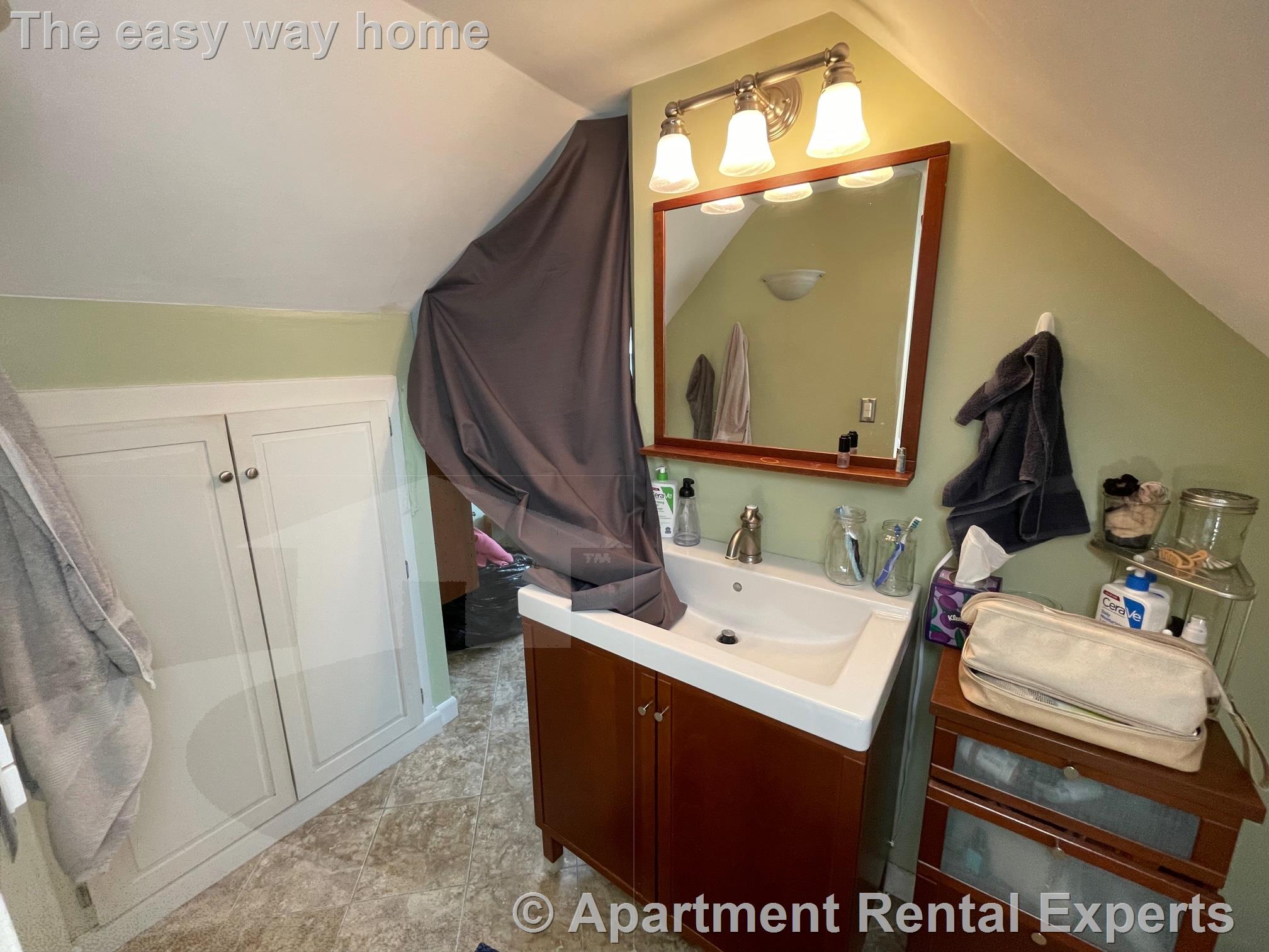 203 School St, Spring Hill