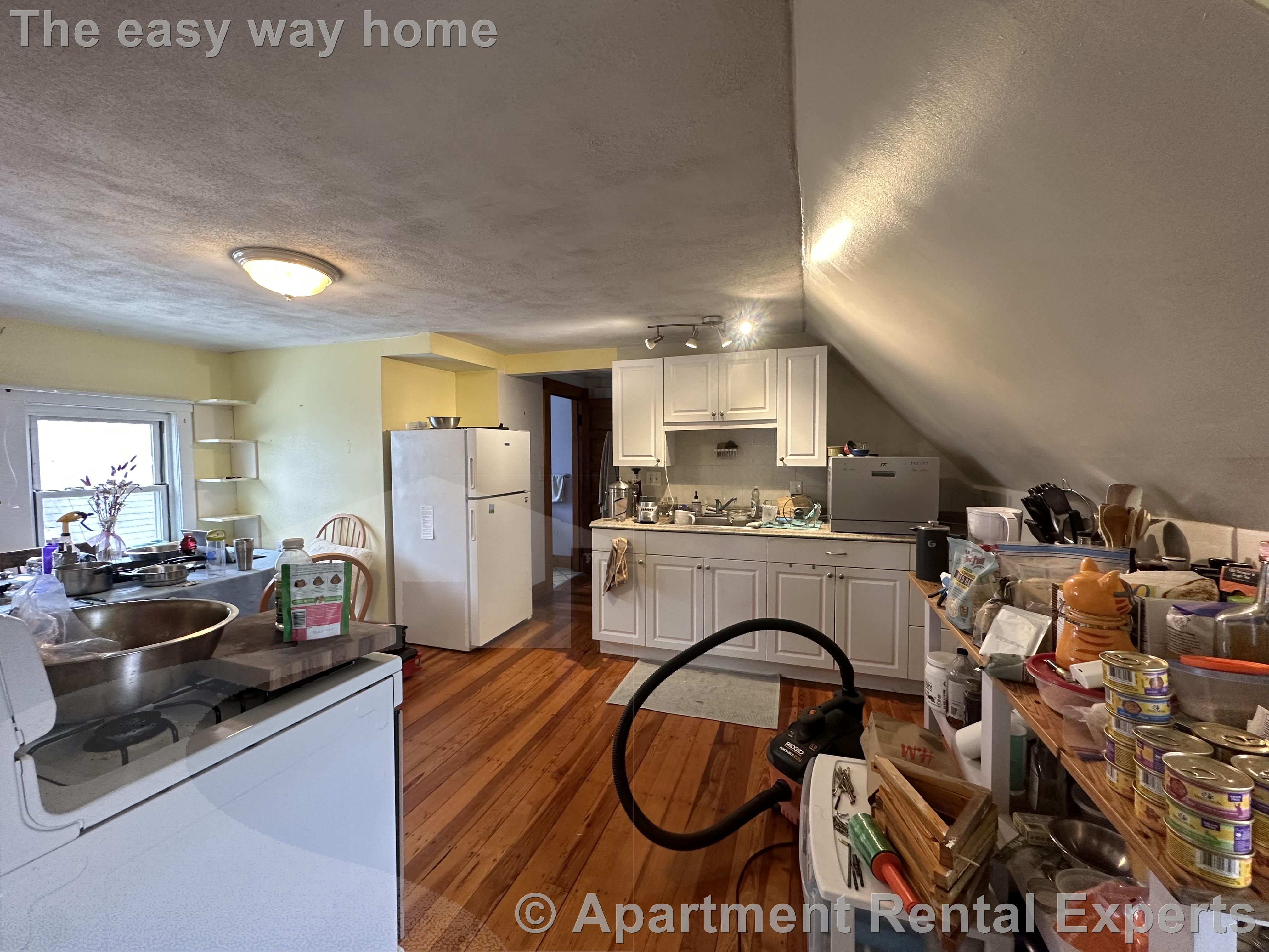 74 Prentiss St, Cambridge Line