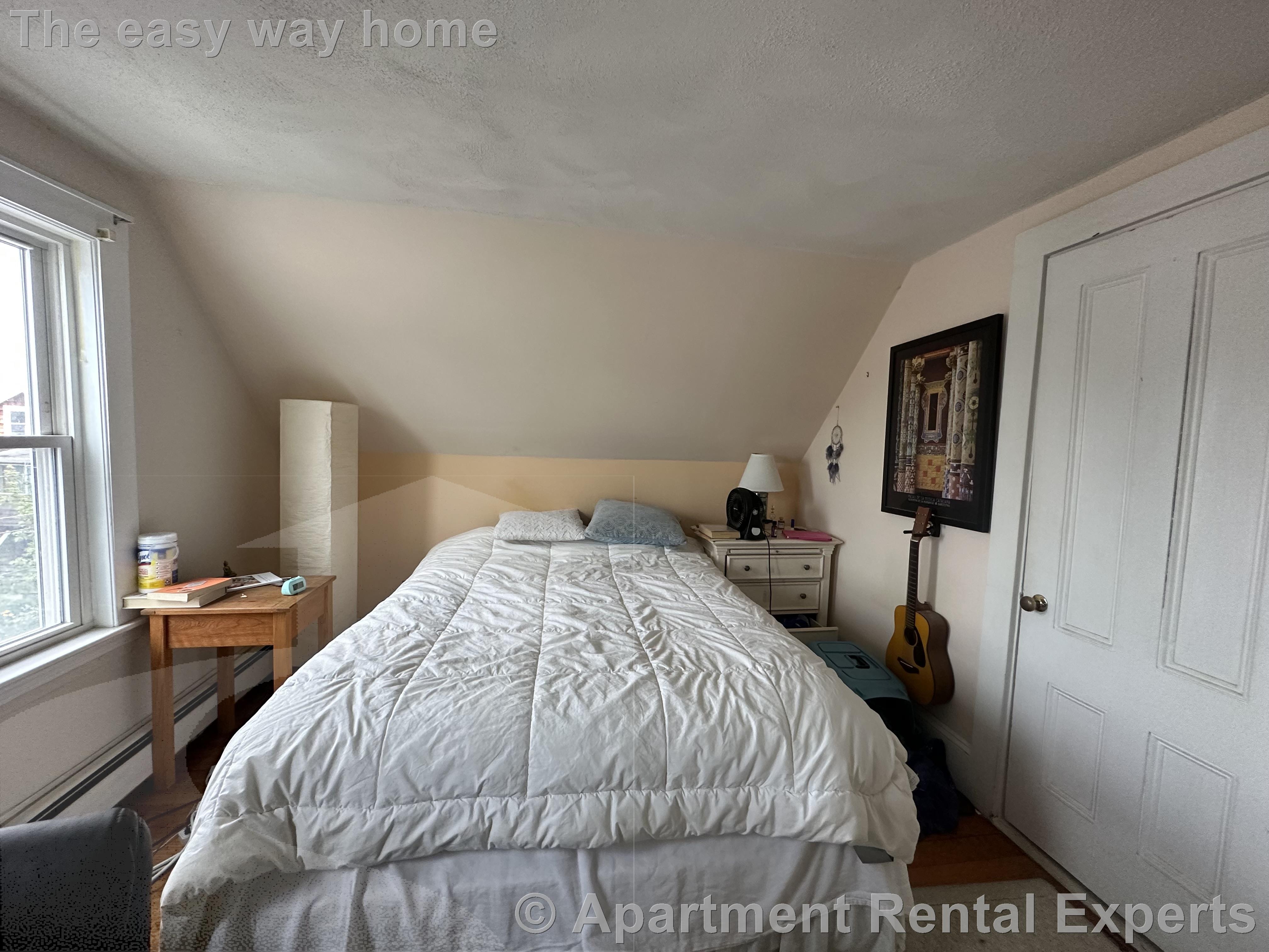 74 Prentiss St, Cambridge Line