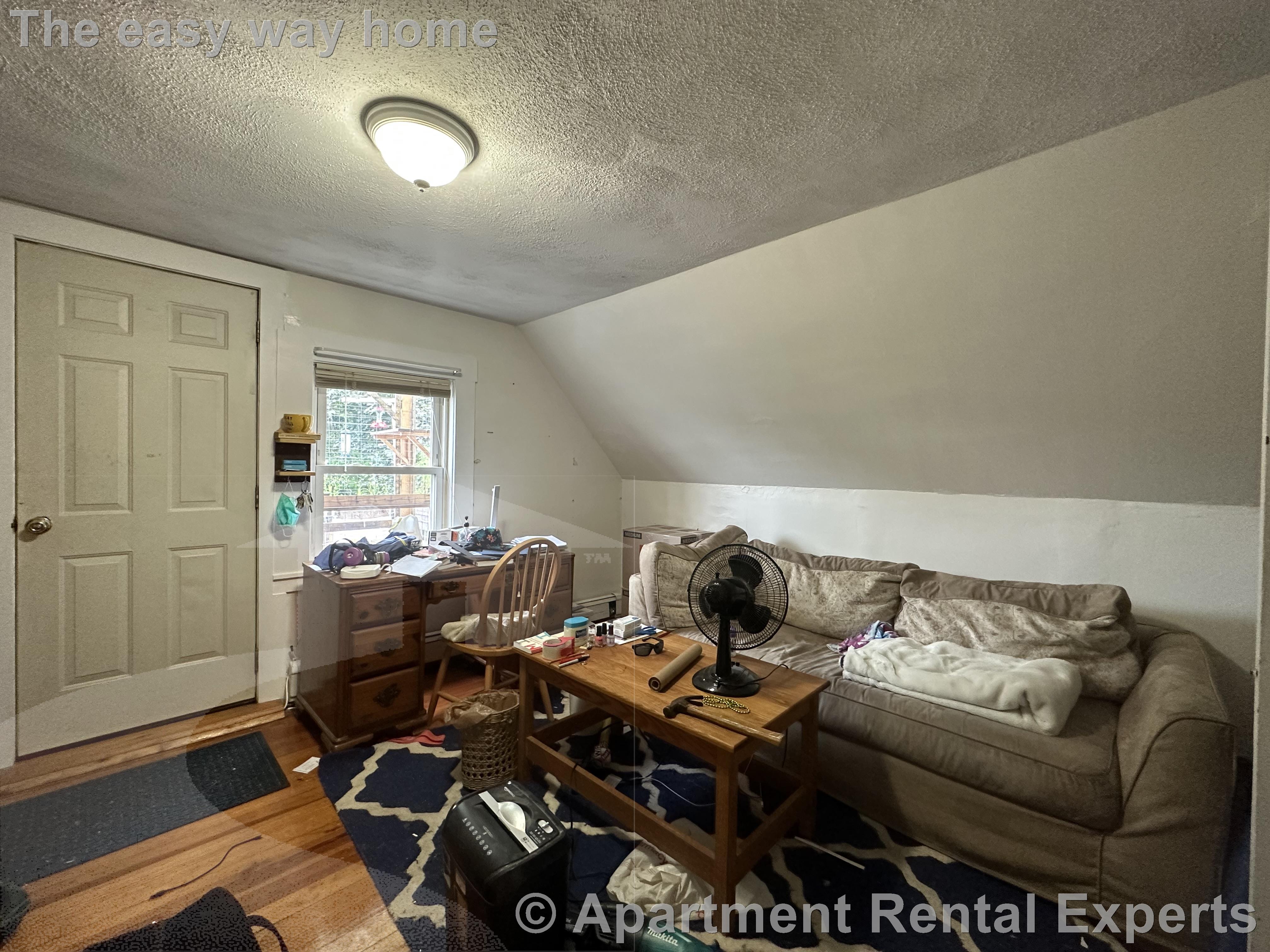 74 Prentiss St, Cambridge Line