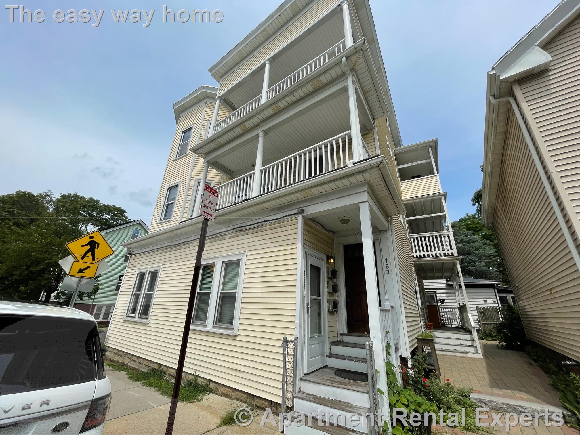 183 Rindge Ave, North Cambridge