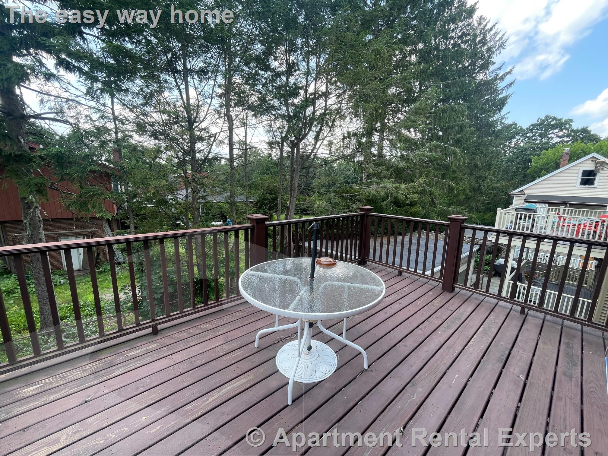 15 Irvington Rd, Tufts