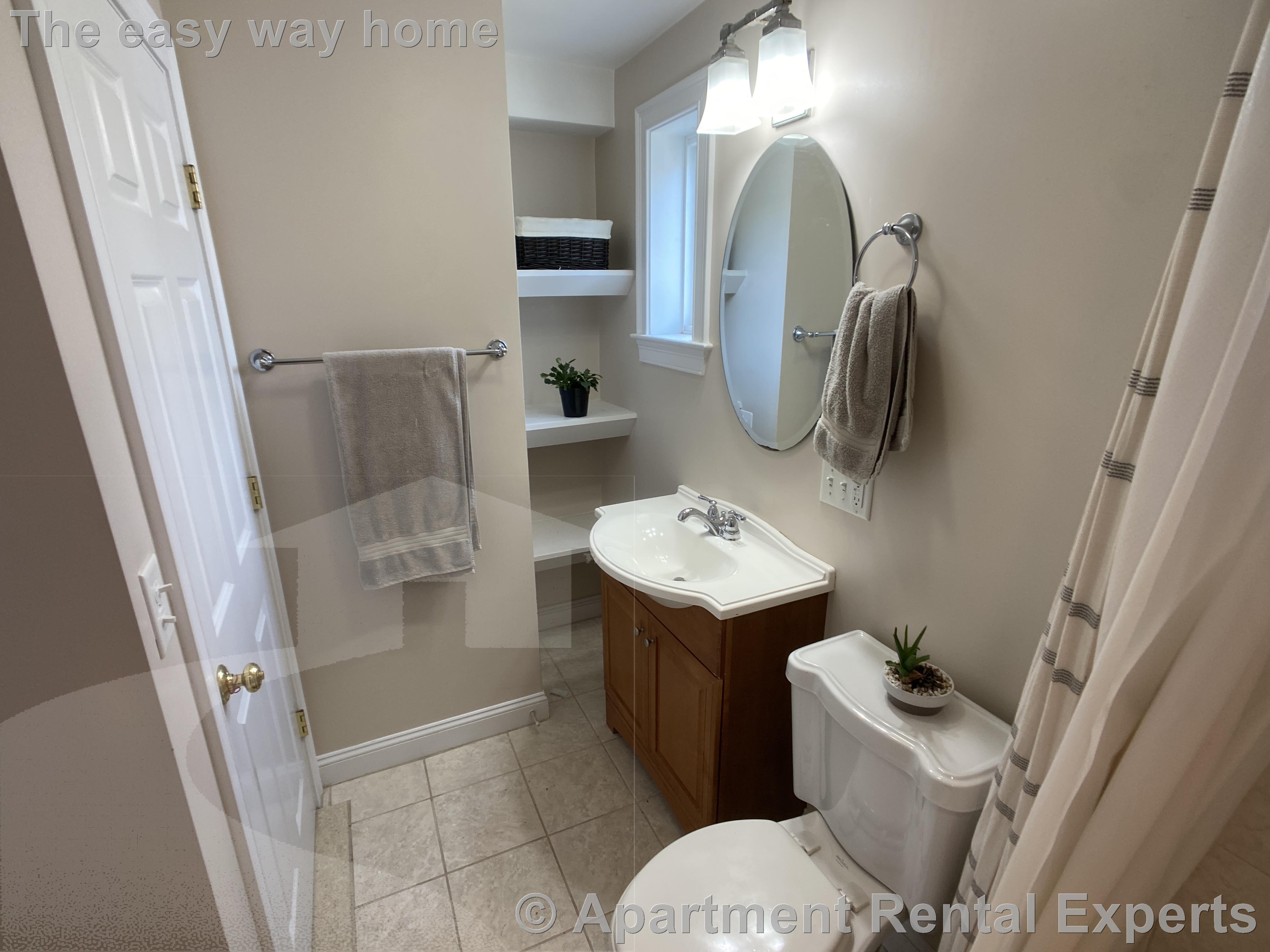 11 Winthrop Ct, Tufts