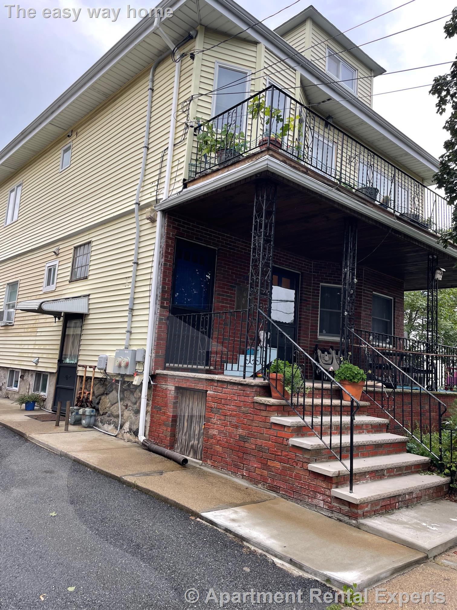 48 River St, Arlington