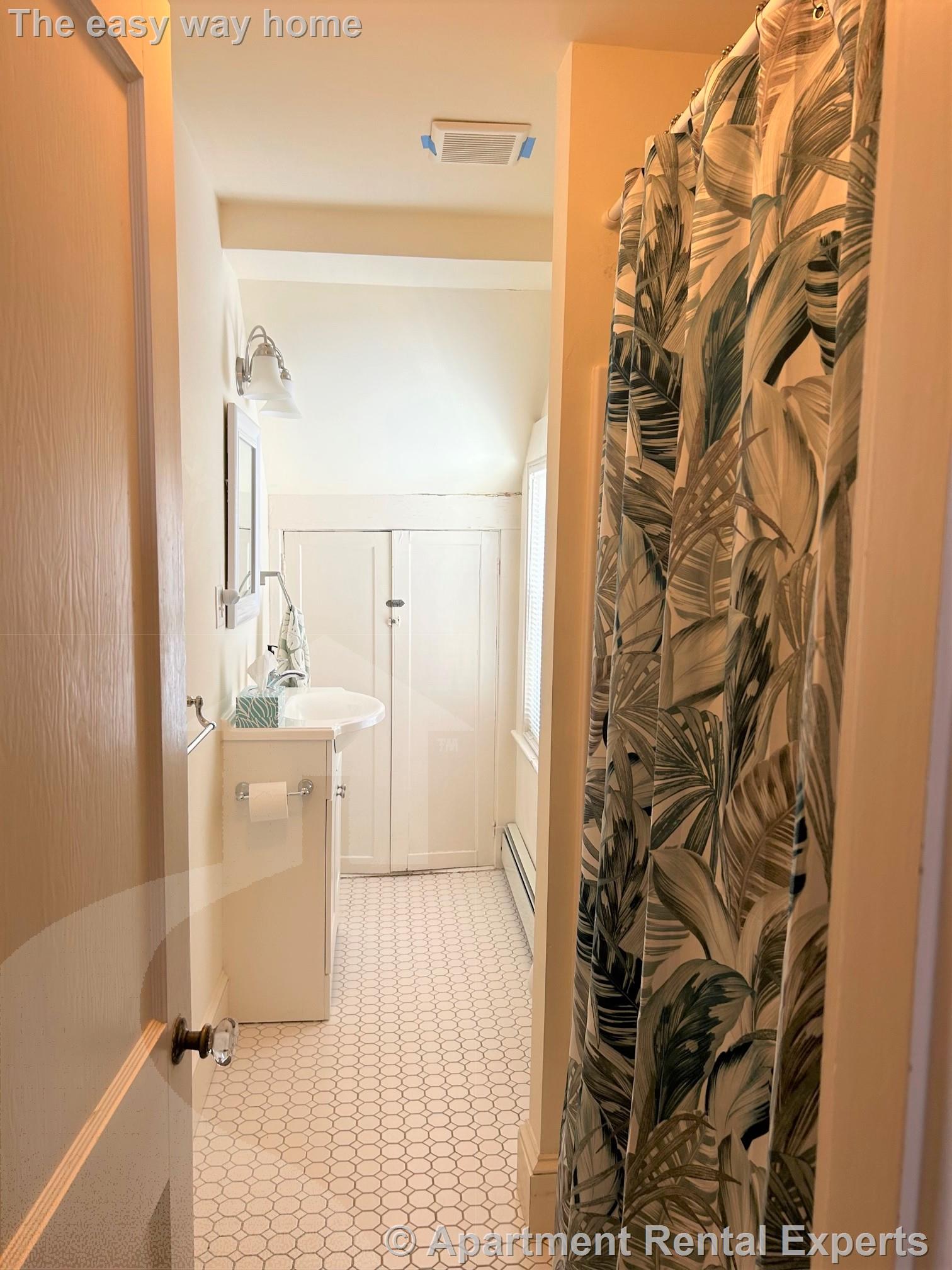 206 West Emerson St, Other