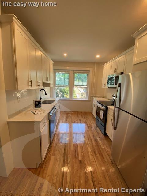 269 Huron Ave, Huron Village