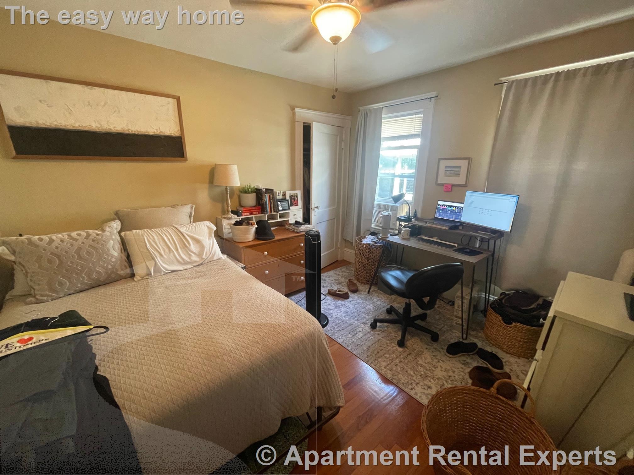 17 Irvington Rd, Tufts