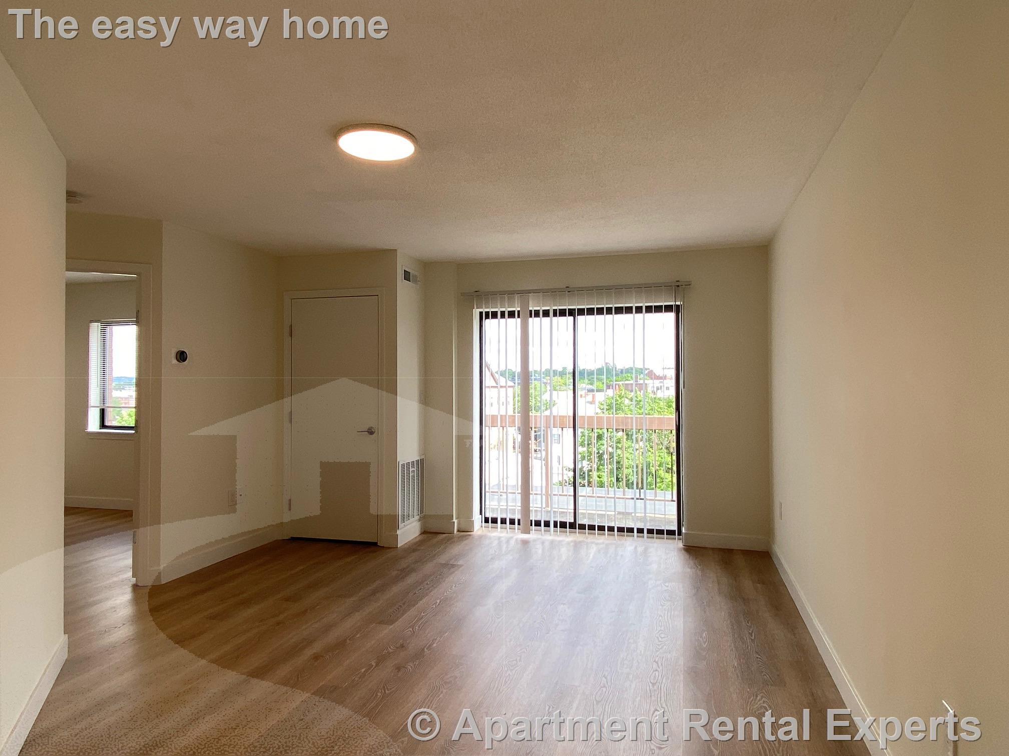 25 Webster Ave, Union Square