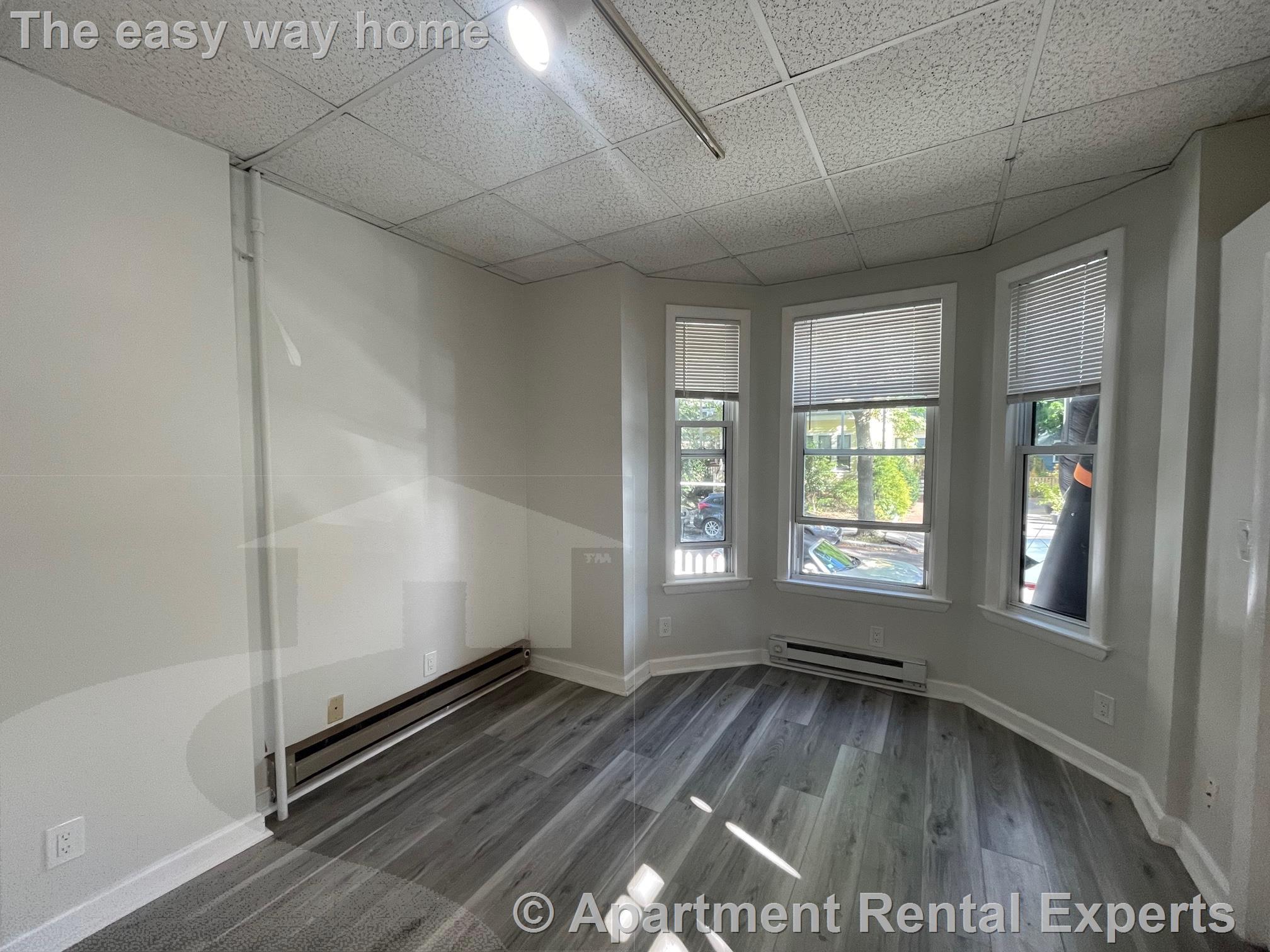 32 Wallace St, Davis Square