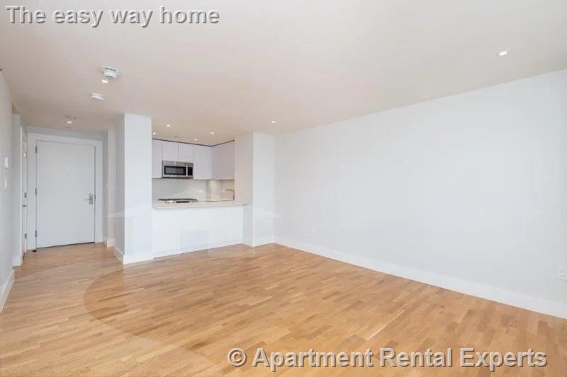 1410 Columbia St, South Boston