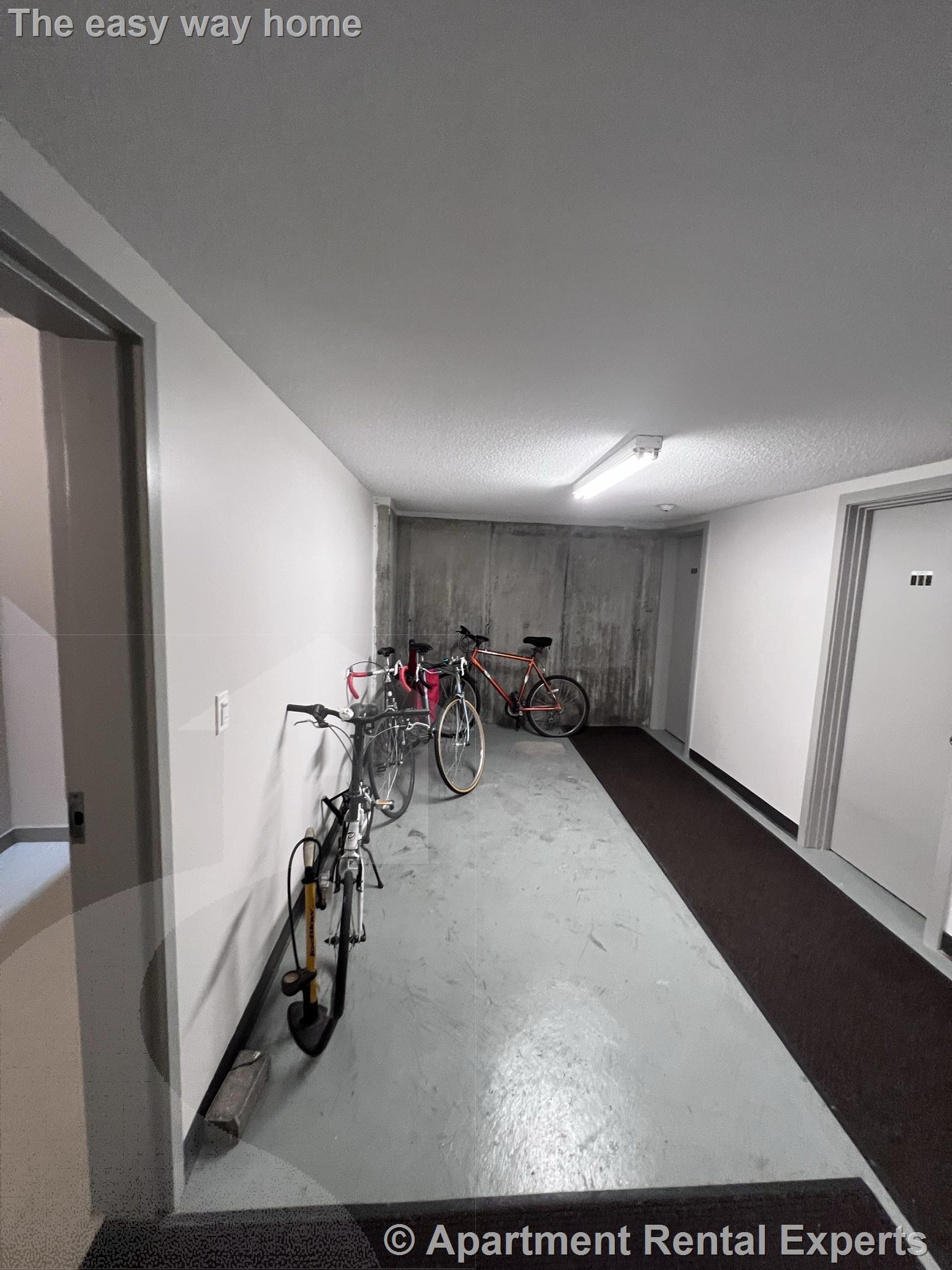 119 Pacific St, Central Square