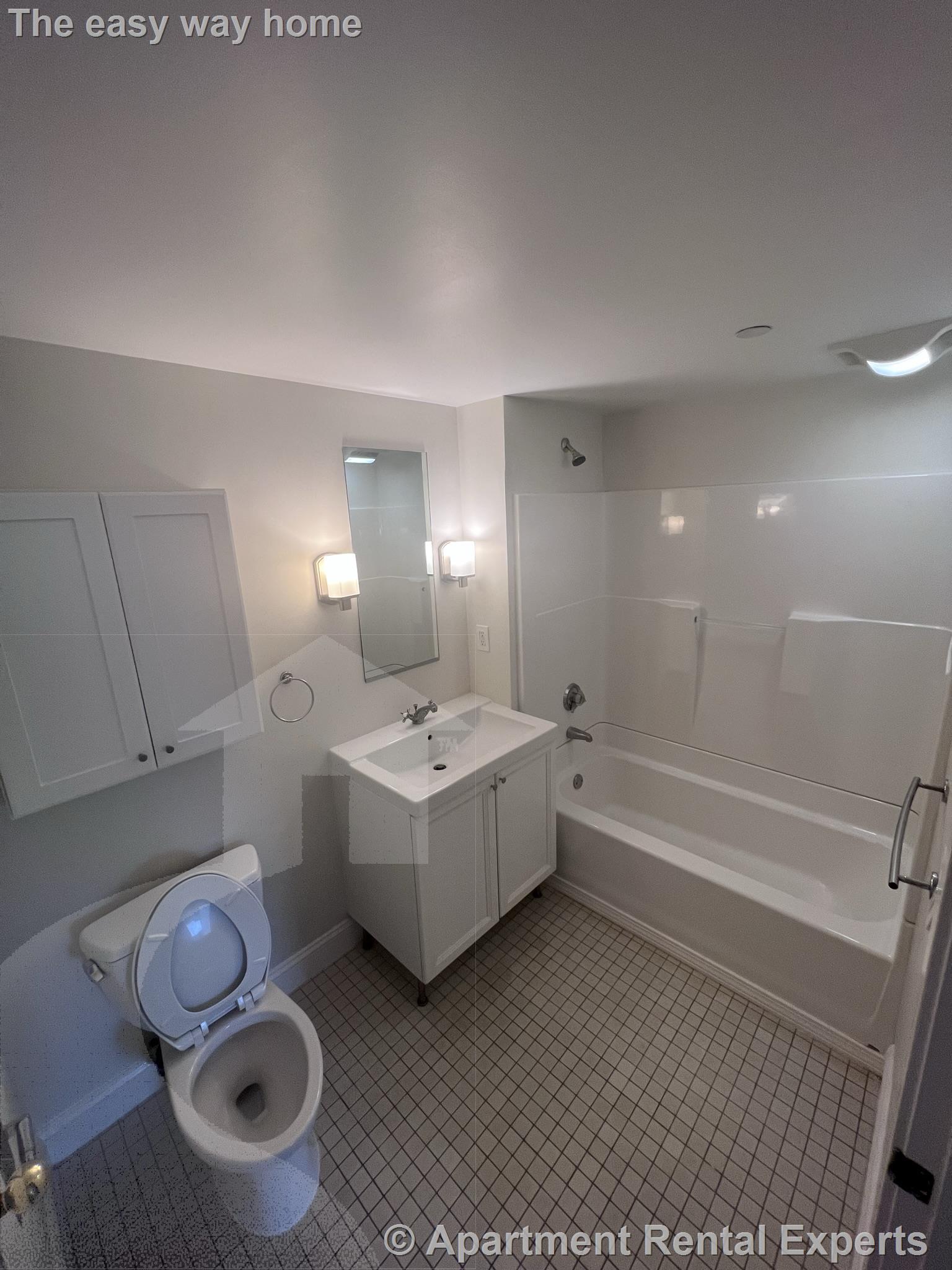 1008 Massachusetts Ave, Harvard Square