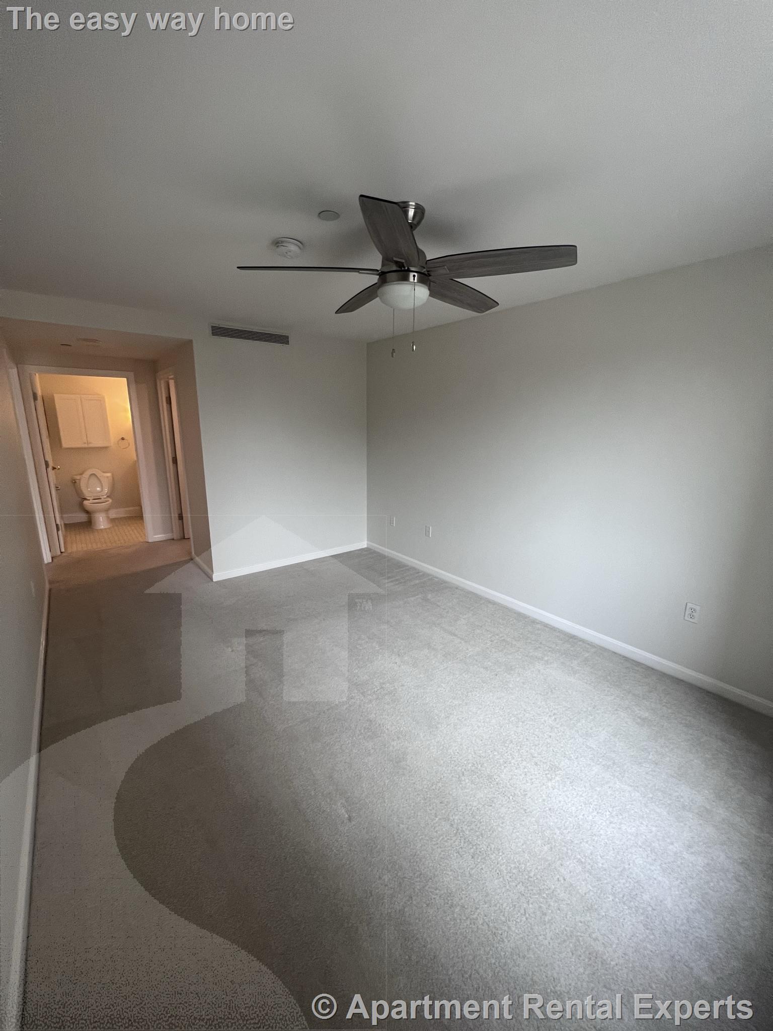 1008 Massachusetts Ave, Harvard Square