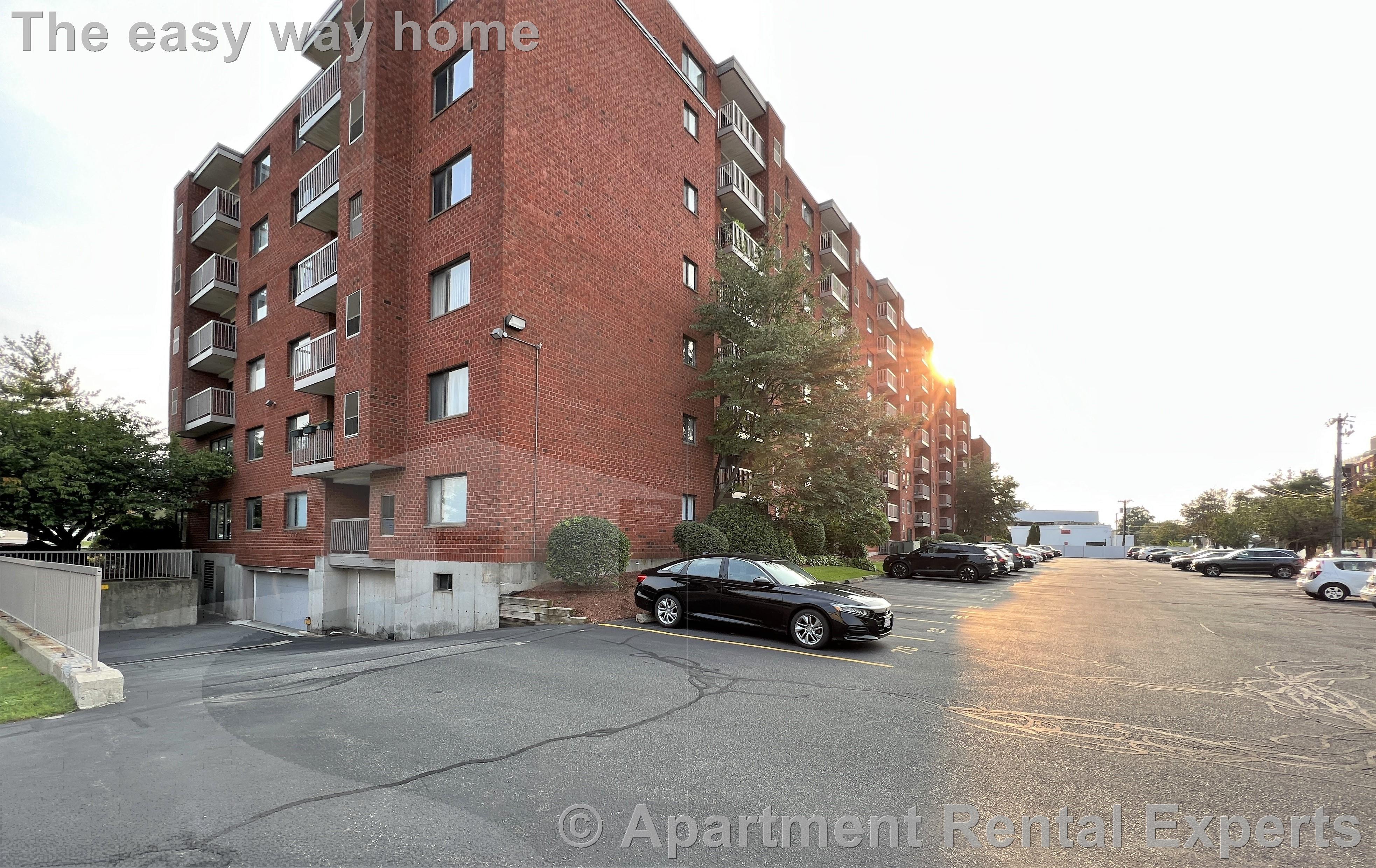 30 Revere Beach Pkwy, Wellington