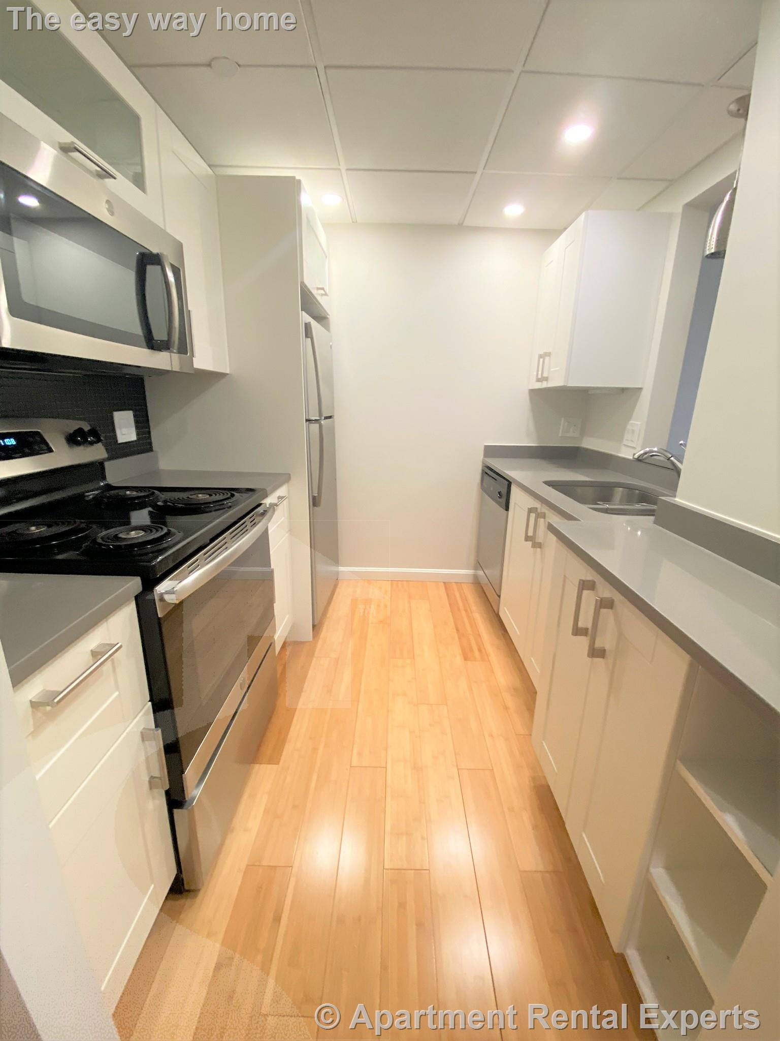 1008 Massachusetts Ave, Harvard Square