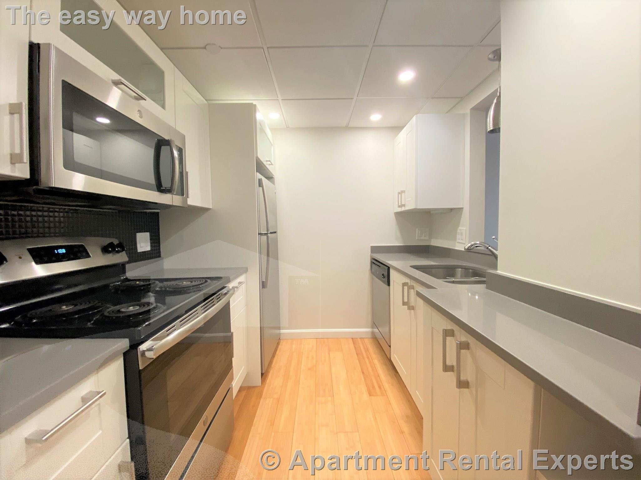 1008 Massachusetts Ave, Harvard Square