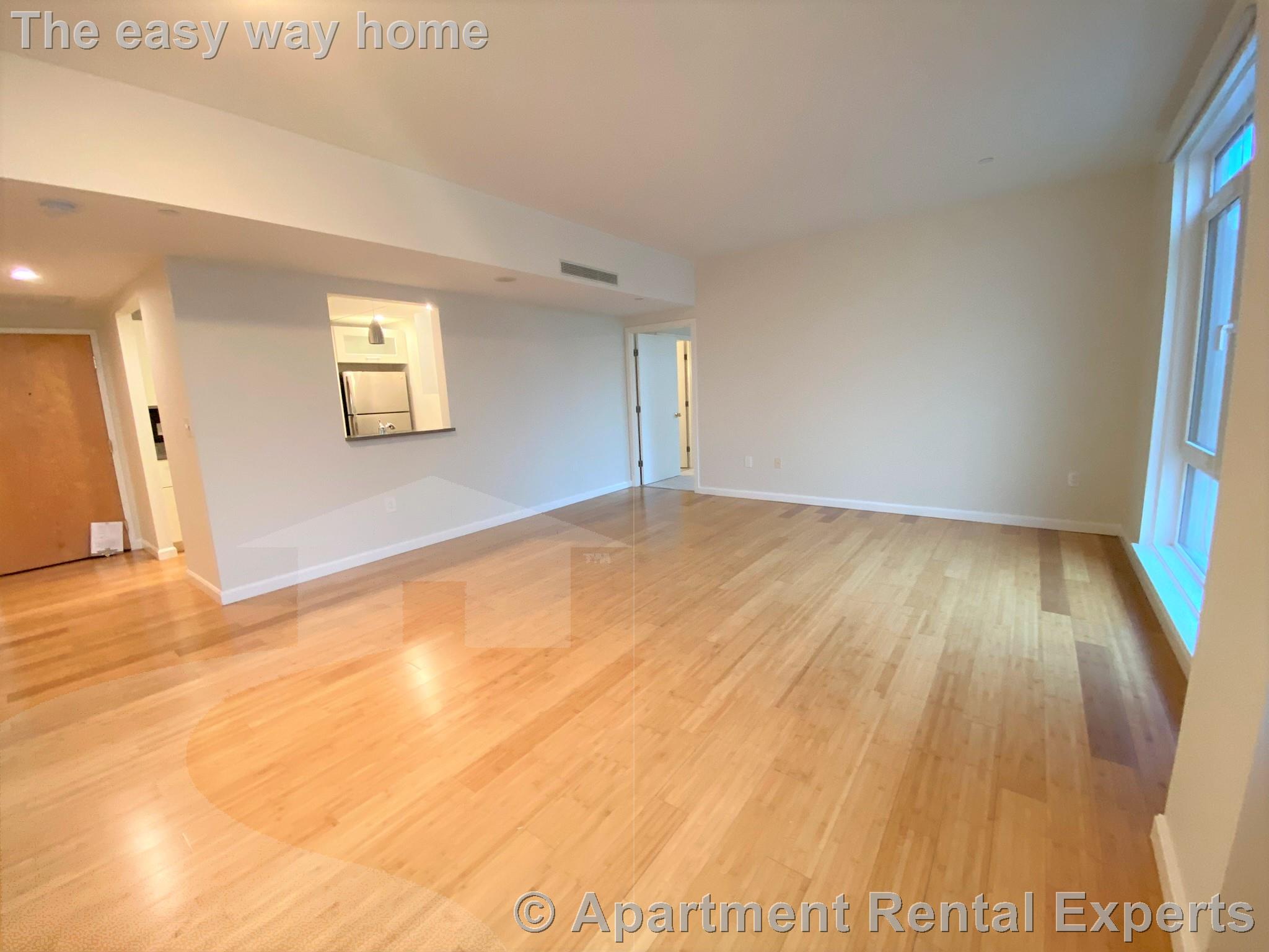 1008 Massachusetts Ave, Harvard Square