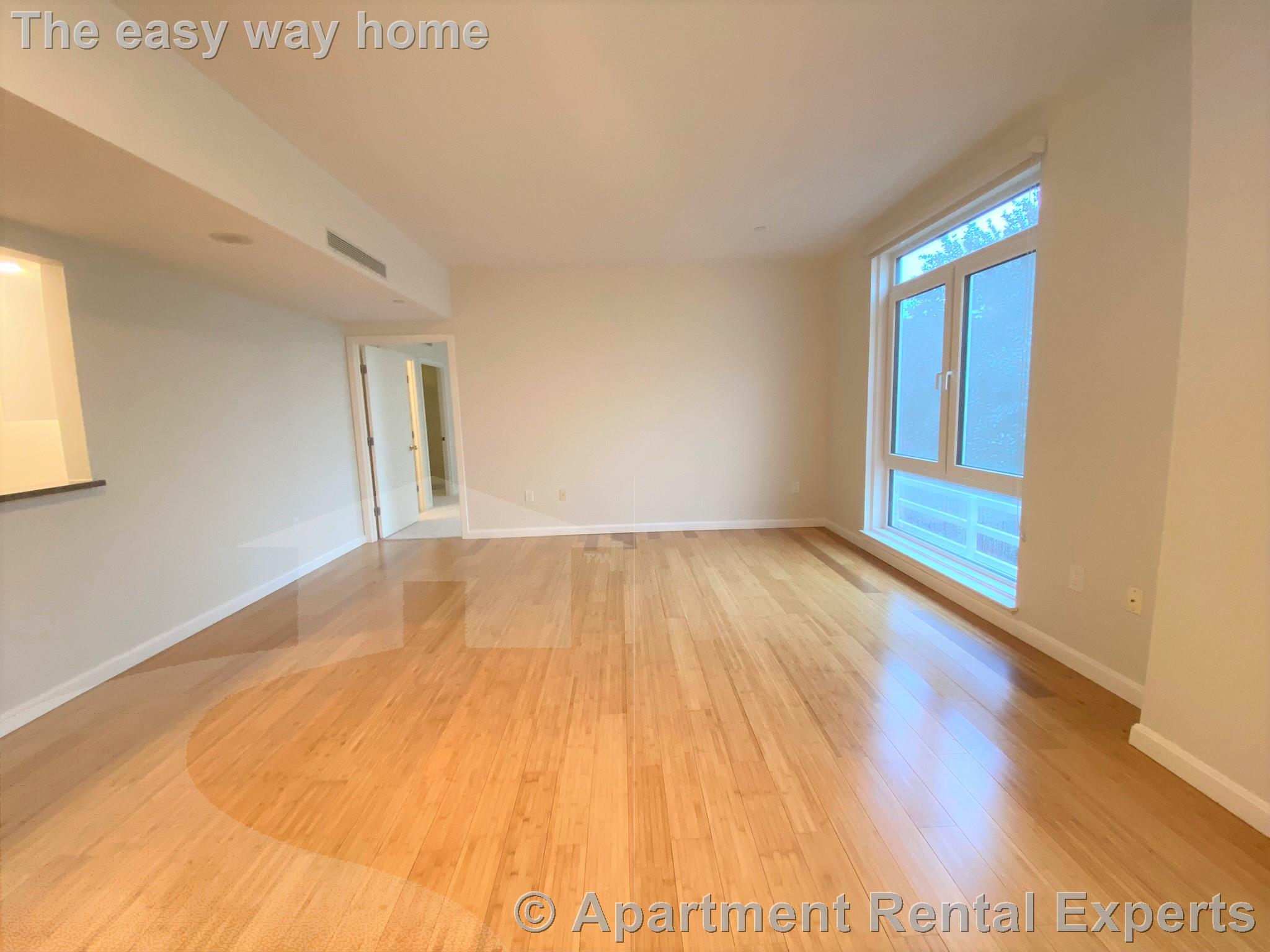 1008 Massachusetts Ave, Harvard Square