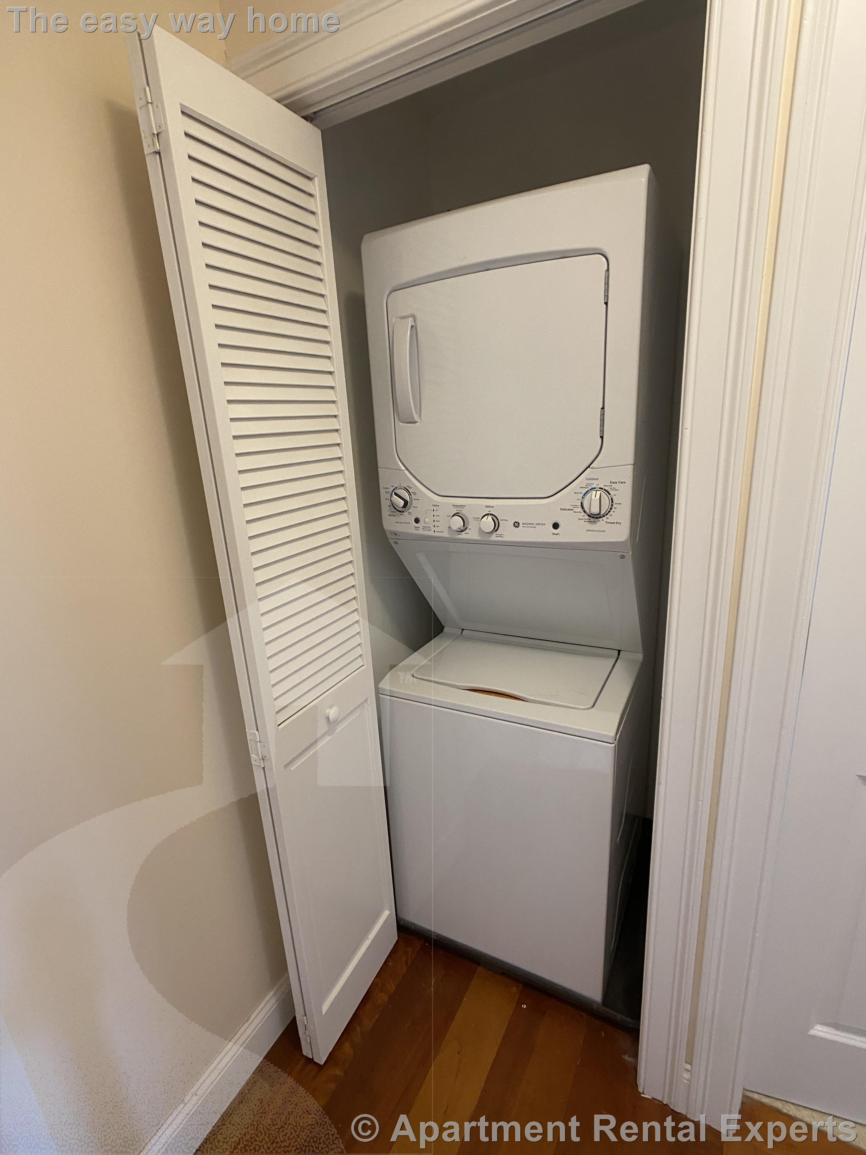 9 Winthrop Ct, Tufts