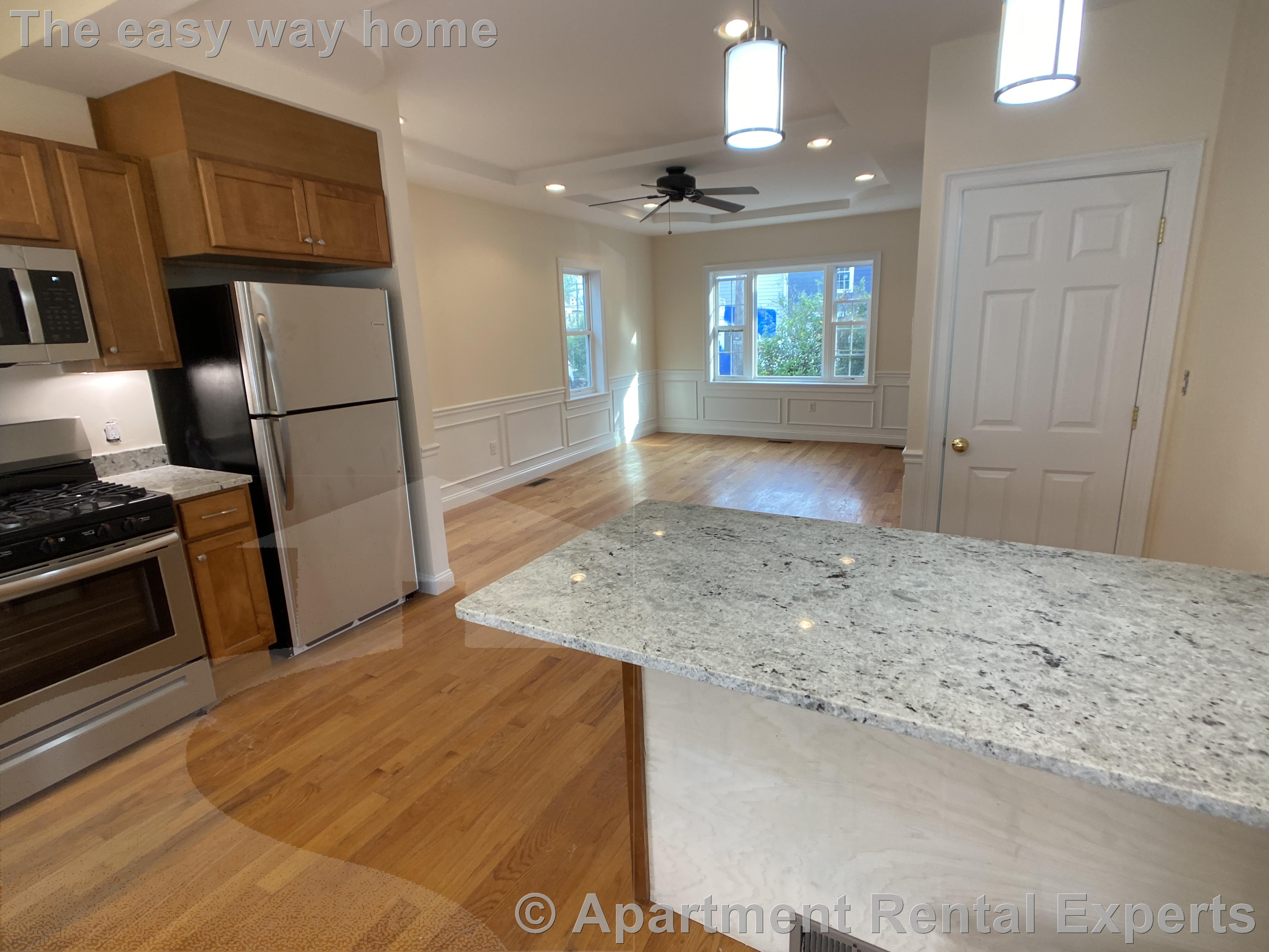 9 Winthrop Ct, Tufts