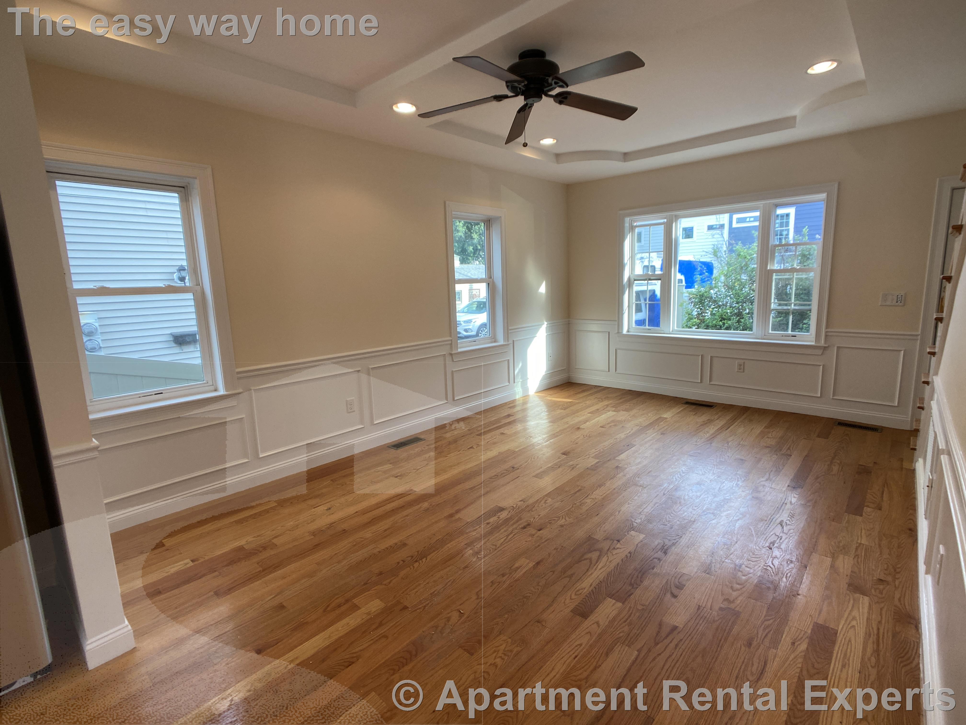 9 Winthrop Ct, Tufts