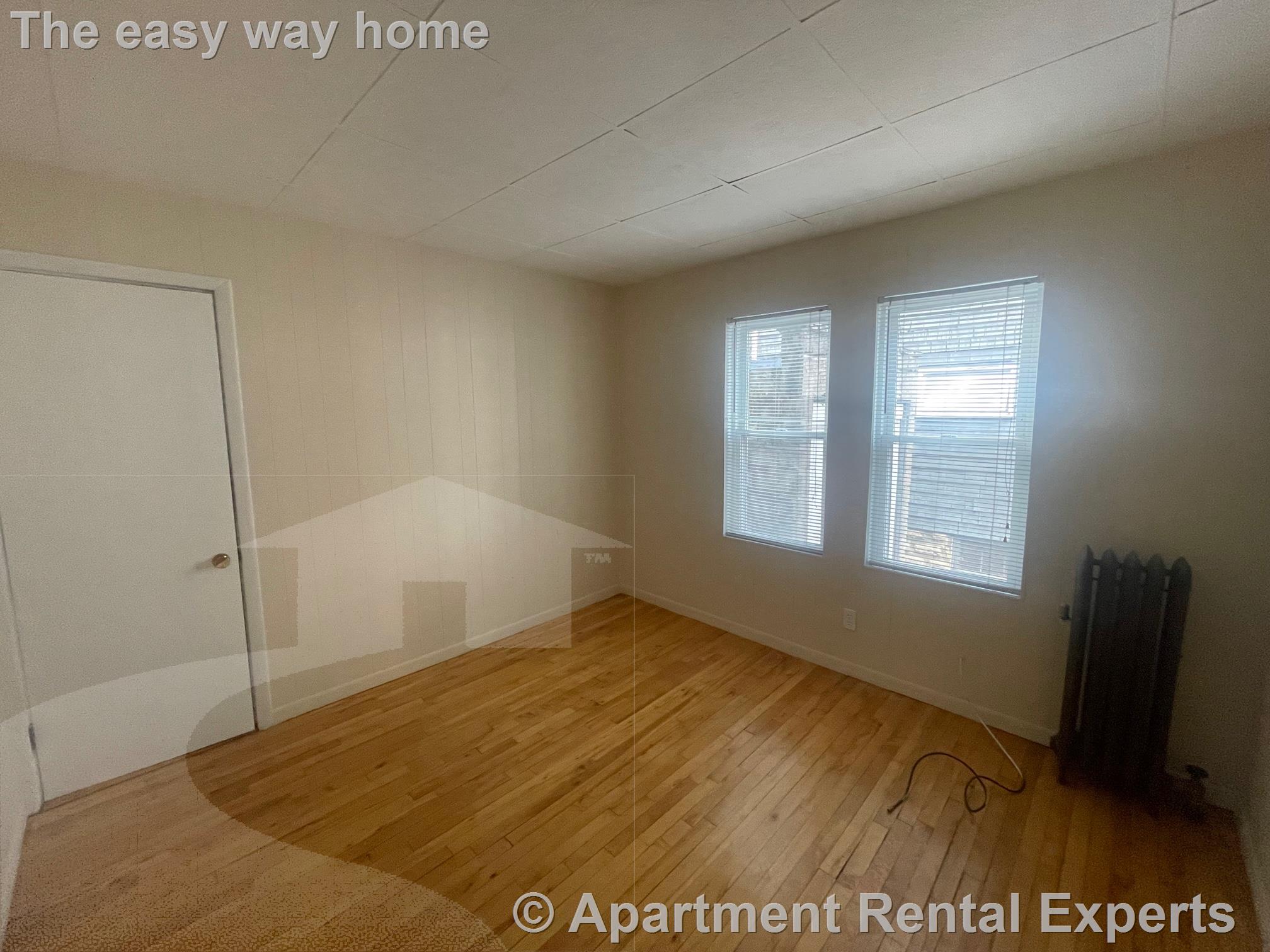 19 Corinthian Rd, Davis Square