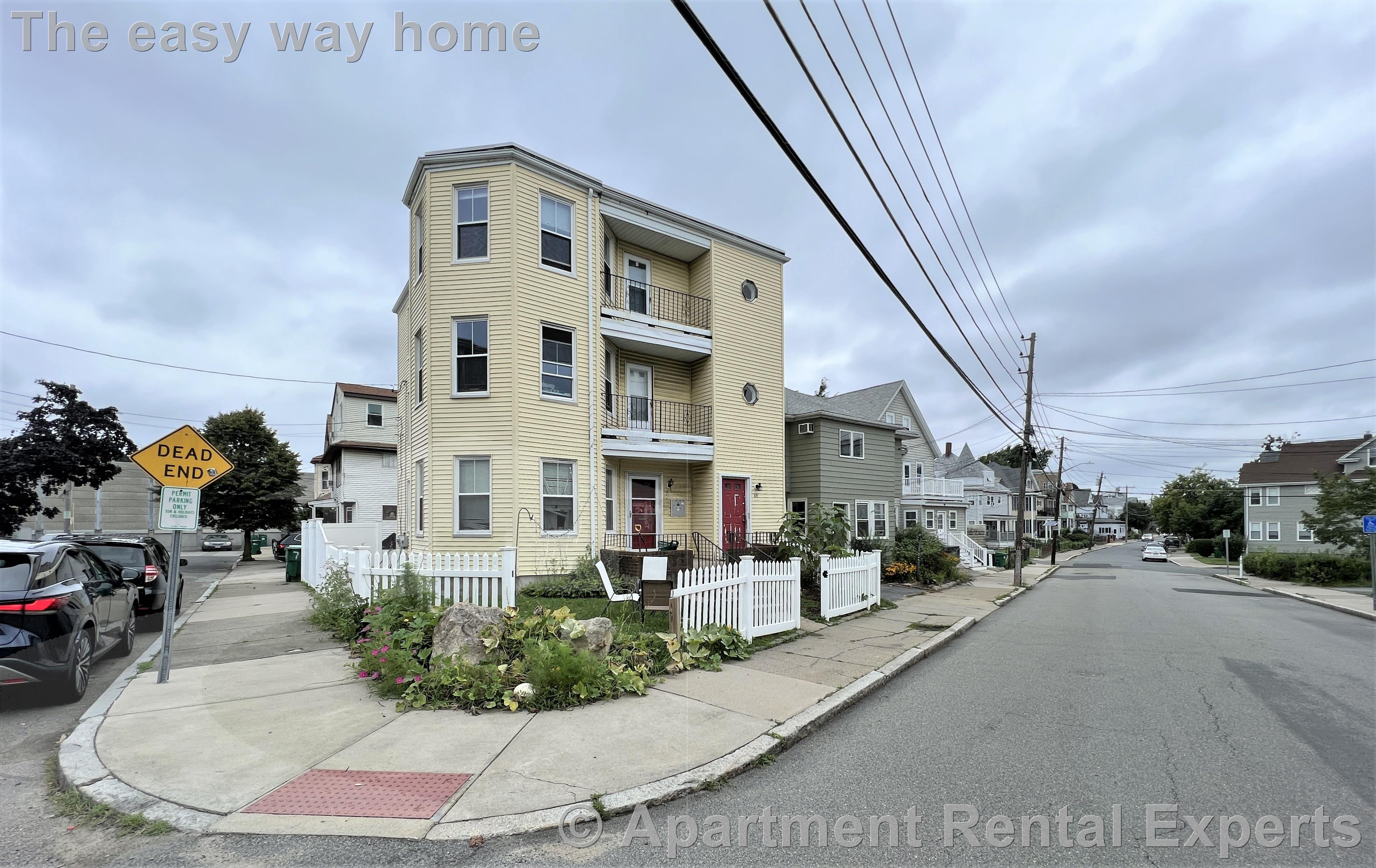 69-71 Winchester St, Tufts