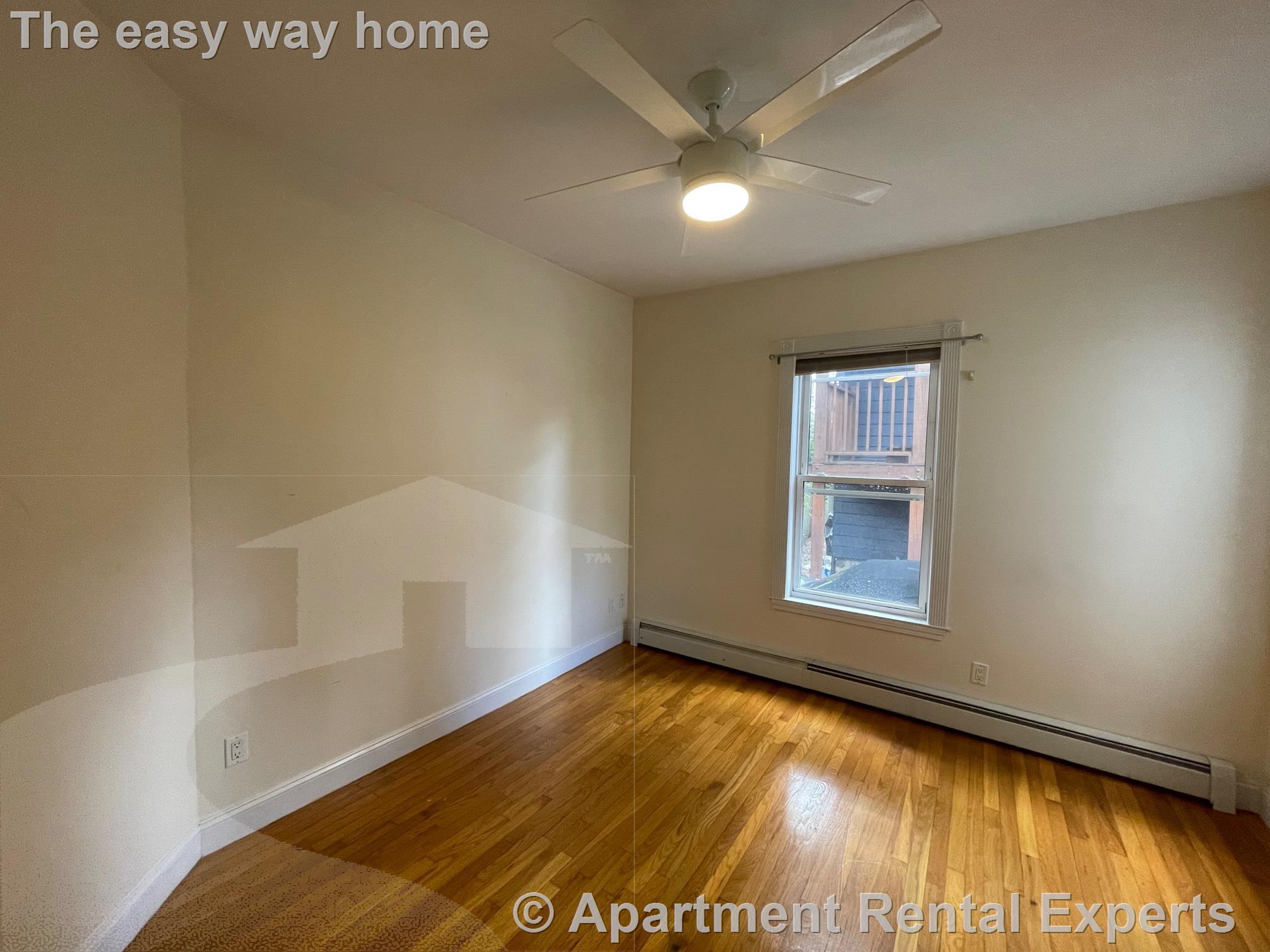 9 Locke St, Davis Square