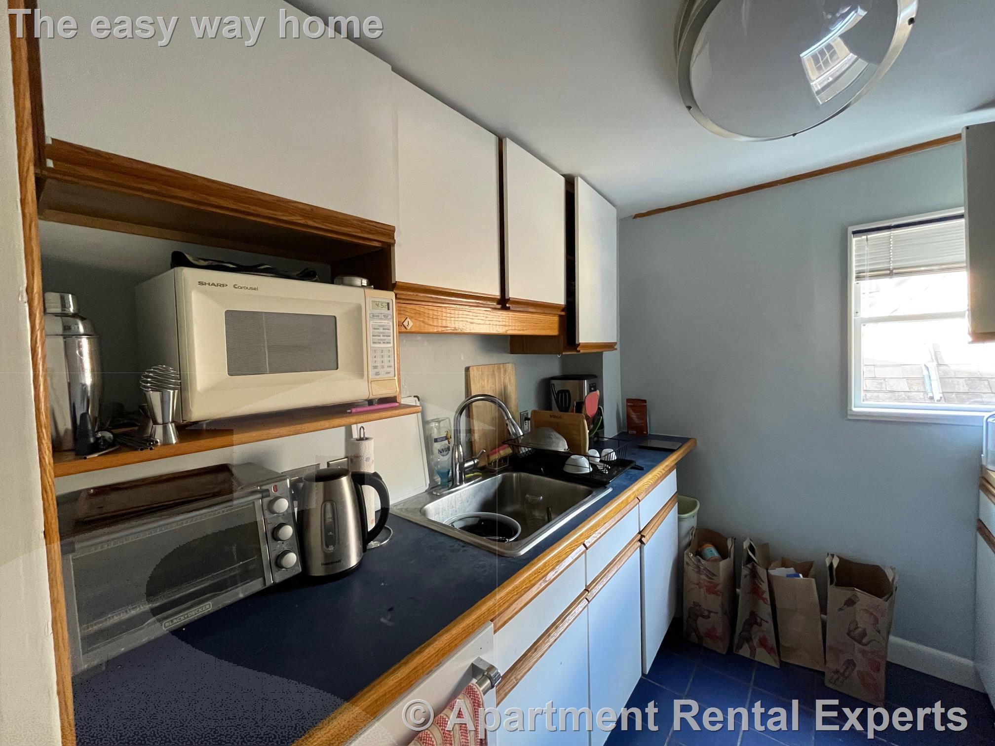 261 Mt Auburn St, Harvard Square