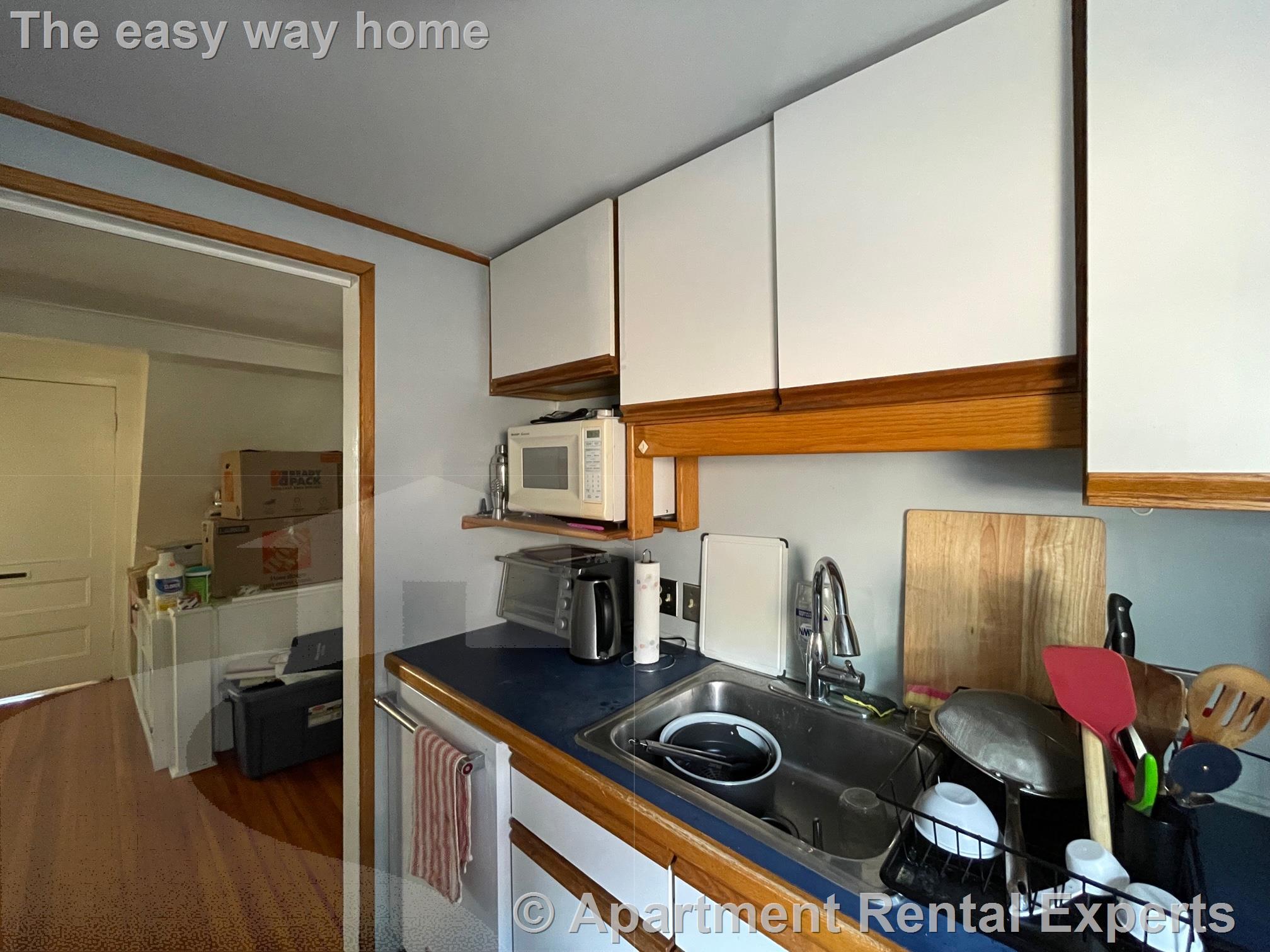 261 Mt Auburn St, Harvard Square