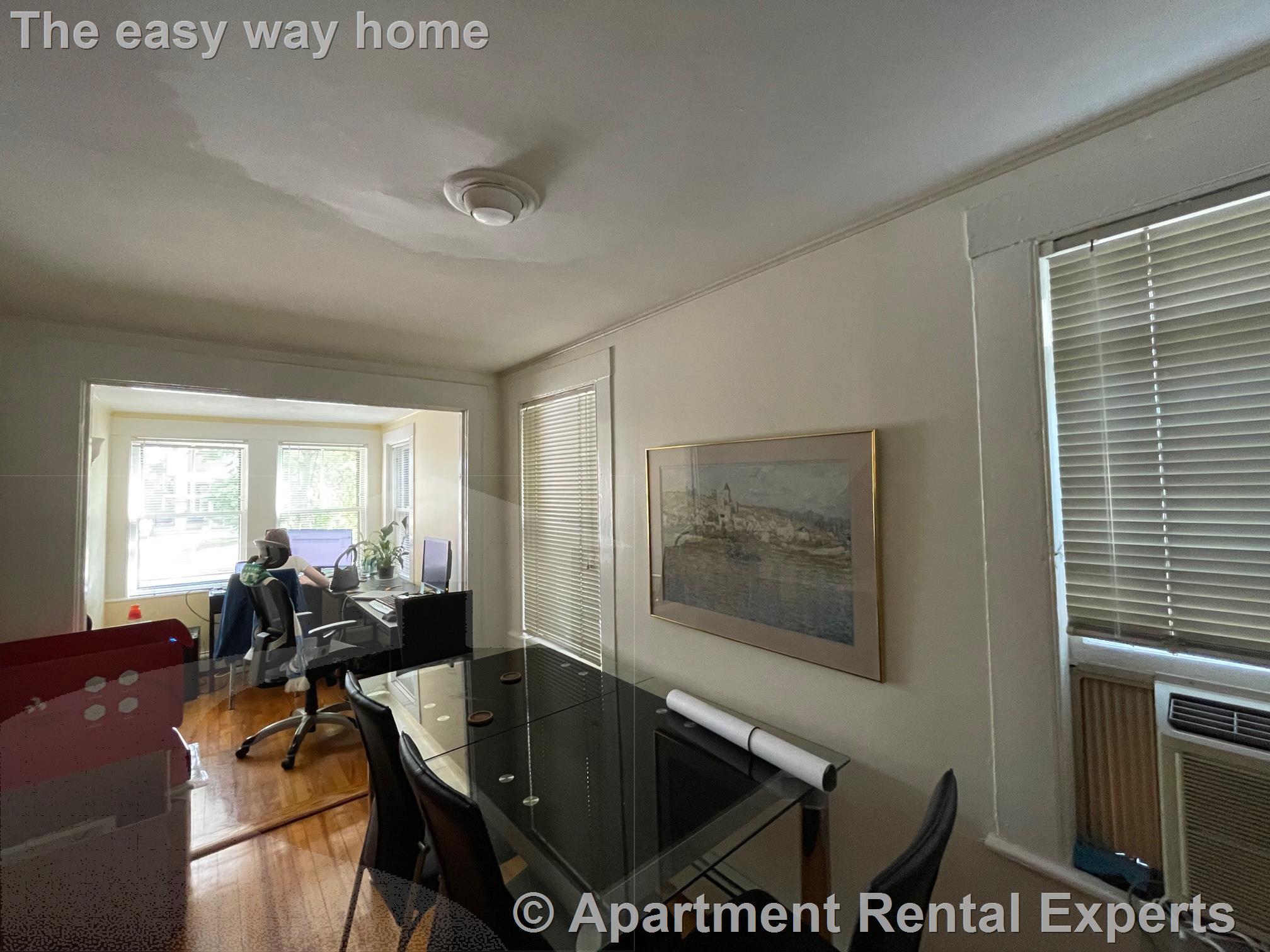 261 Mt Auburn St, Harvard Square