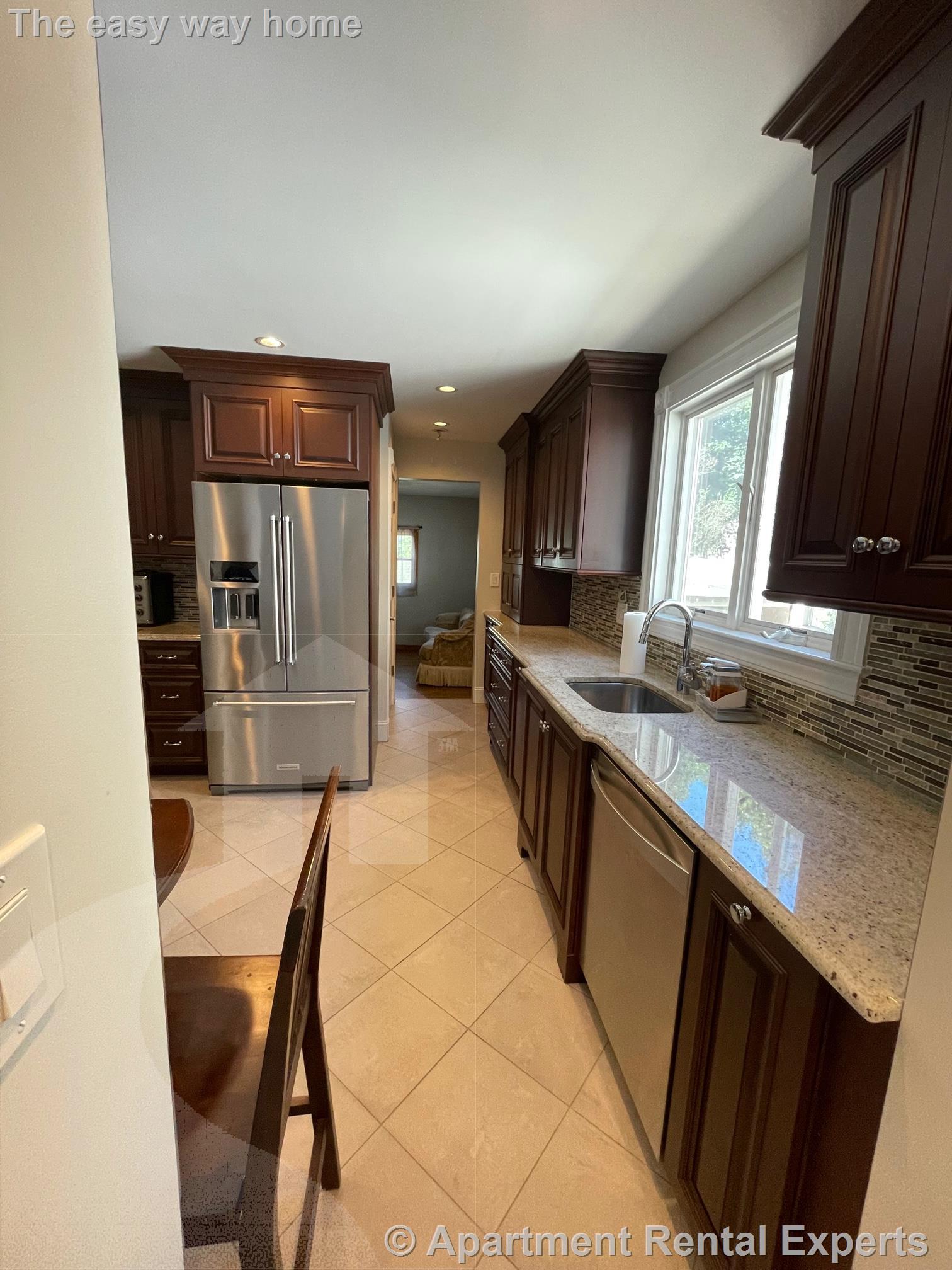 31 Lafayette St, East Arlington