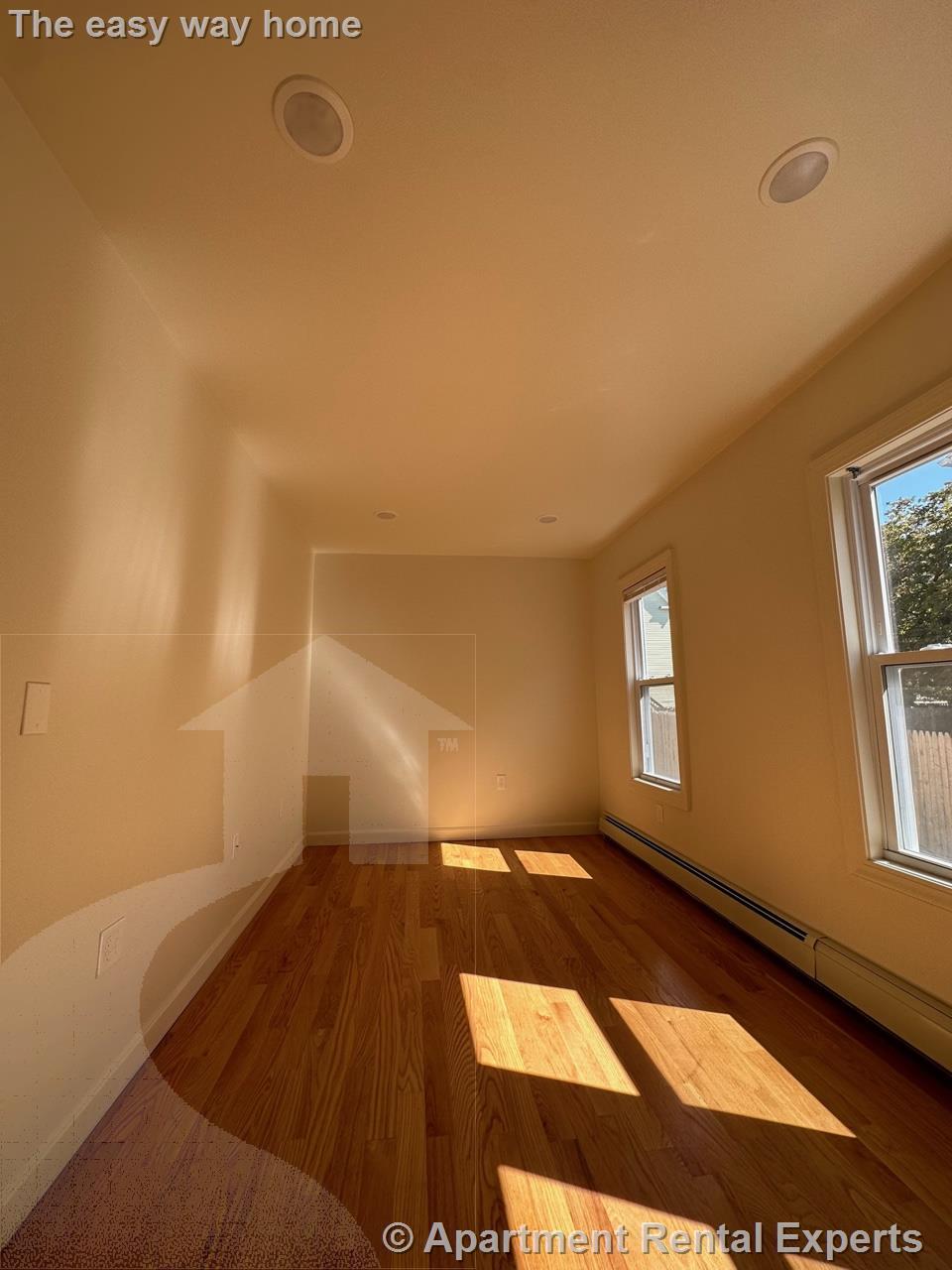 9 Bartlett St, Winter Hill