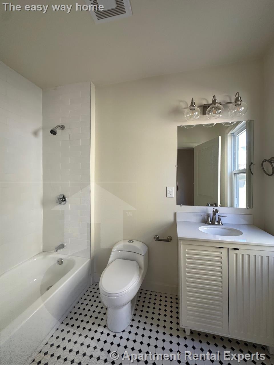 9 Bartlett St, Winter Hill