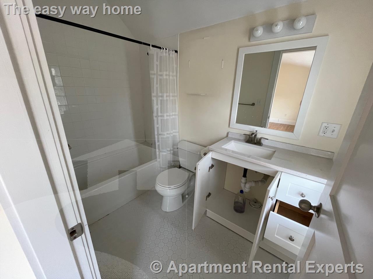 500 Pleasant St, Malden Center