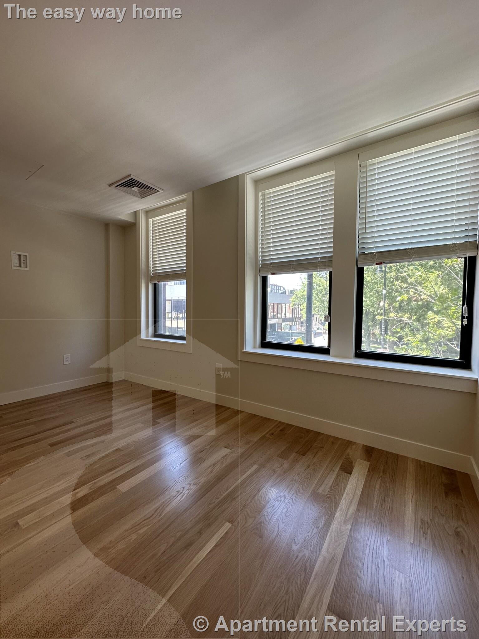 48 Jfk St, Harvard Square