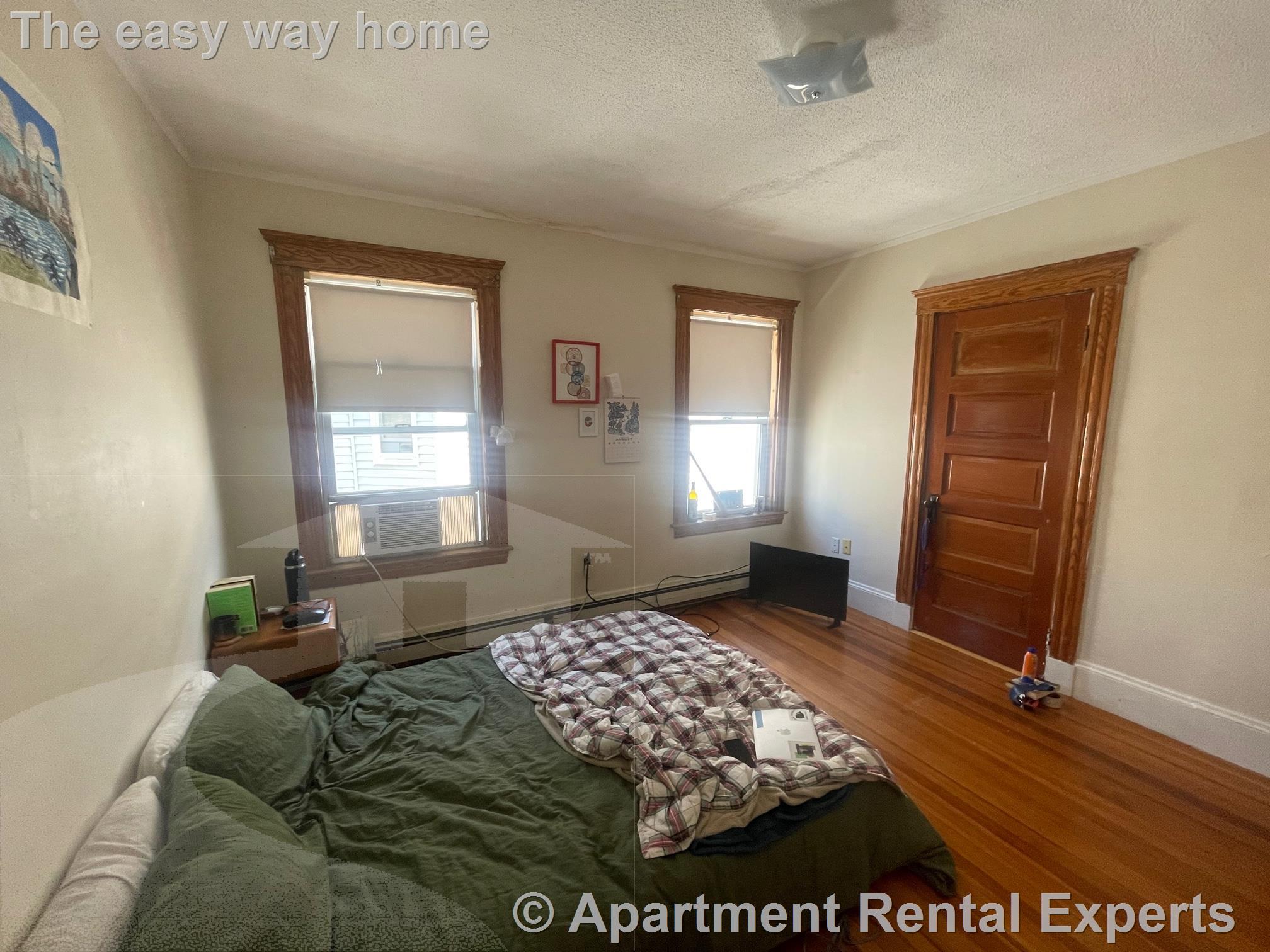 30 Clarendon Ave, Teele Square