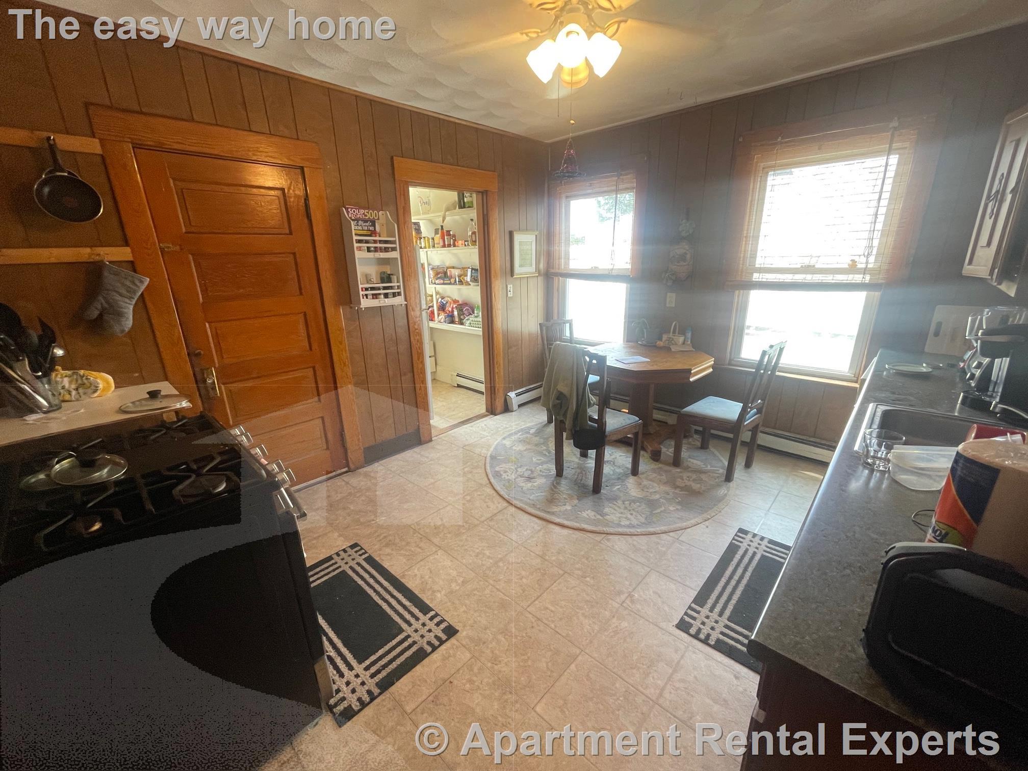 30 Clarendon Ave, Teele Square