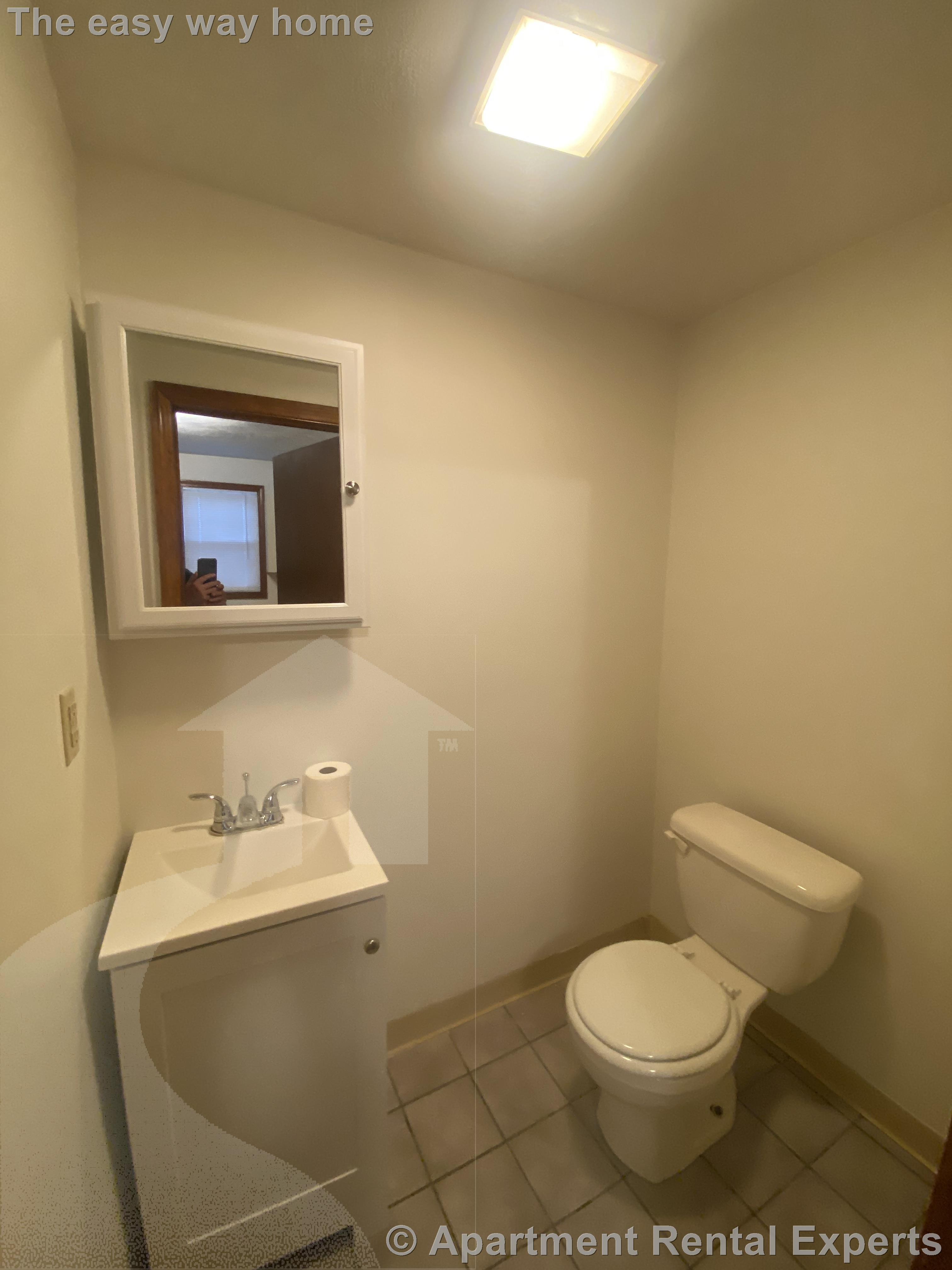 76 Stowers St, Revere