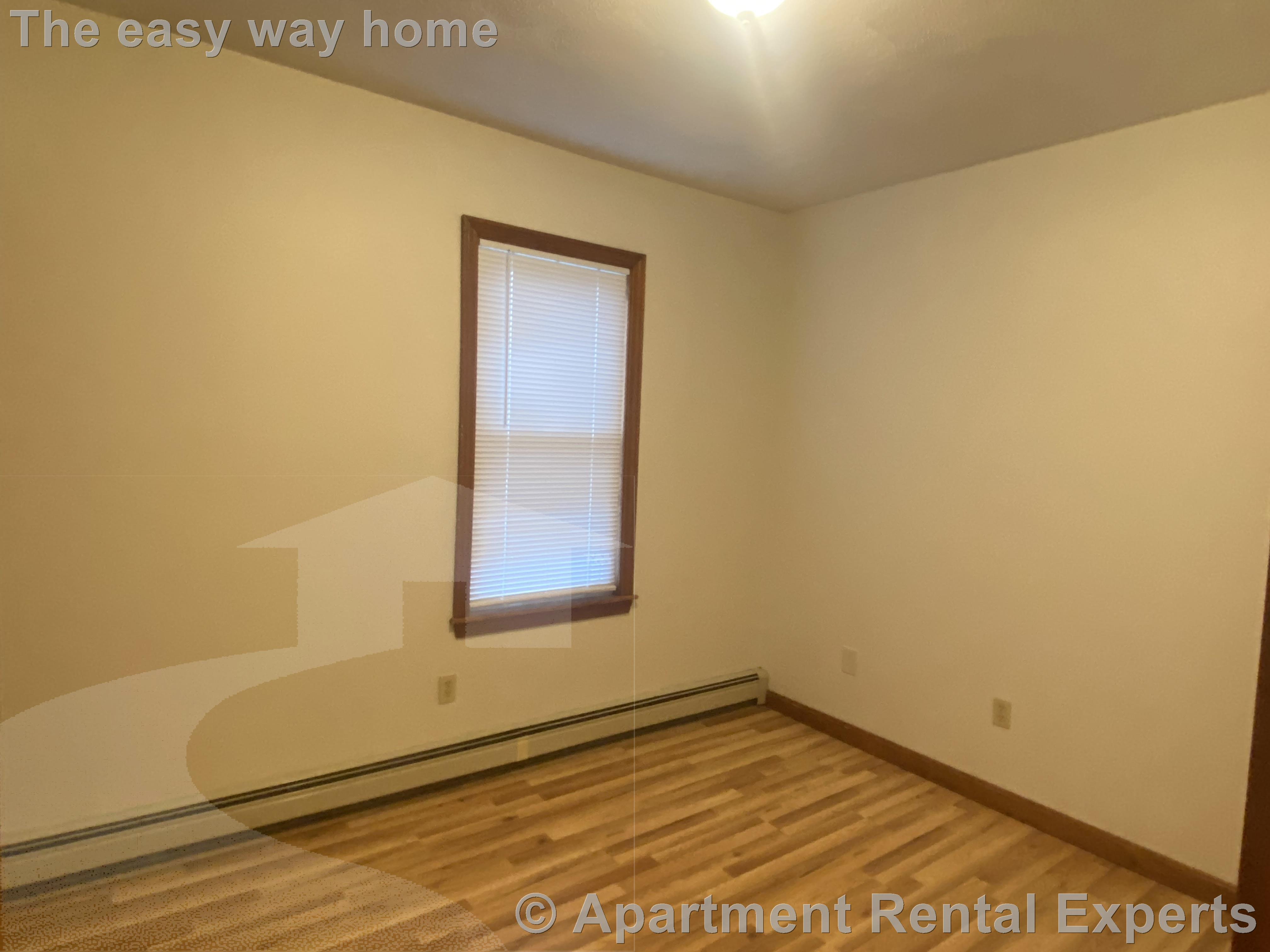 76 Stowers St, Revere