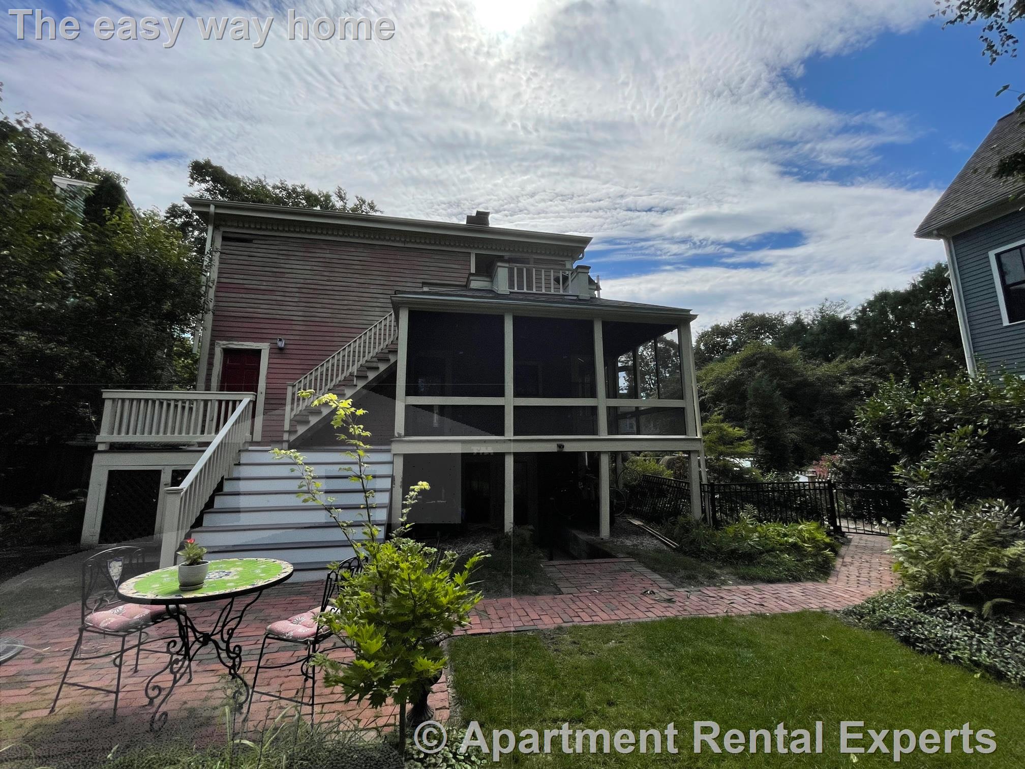 27 Cogswell Ave, Porter Square