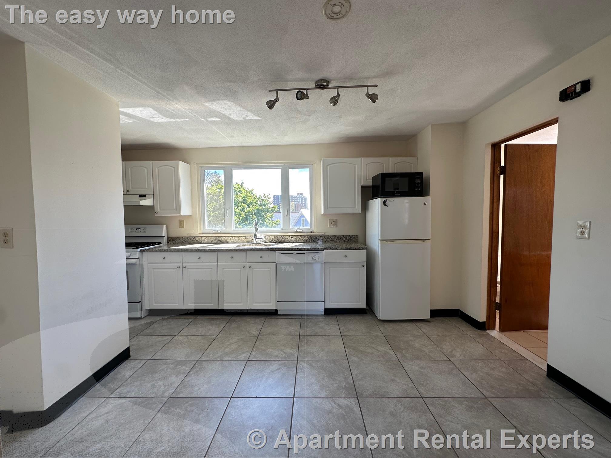 8 Leon St, Inman Square