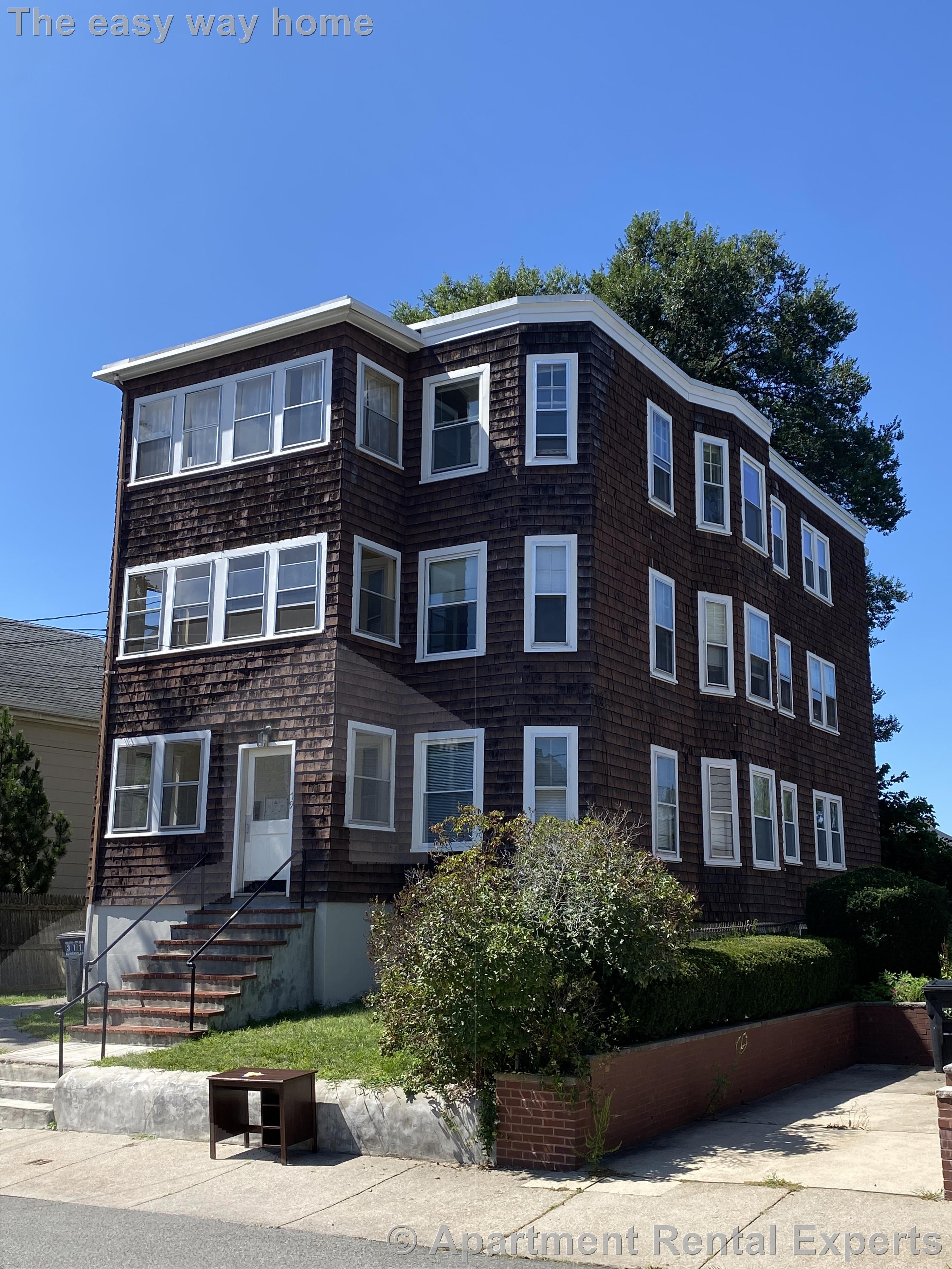 79 Clarendon Ave, Teele Square