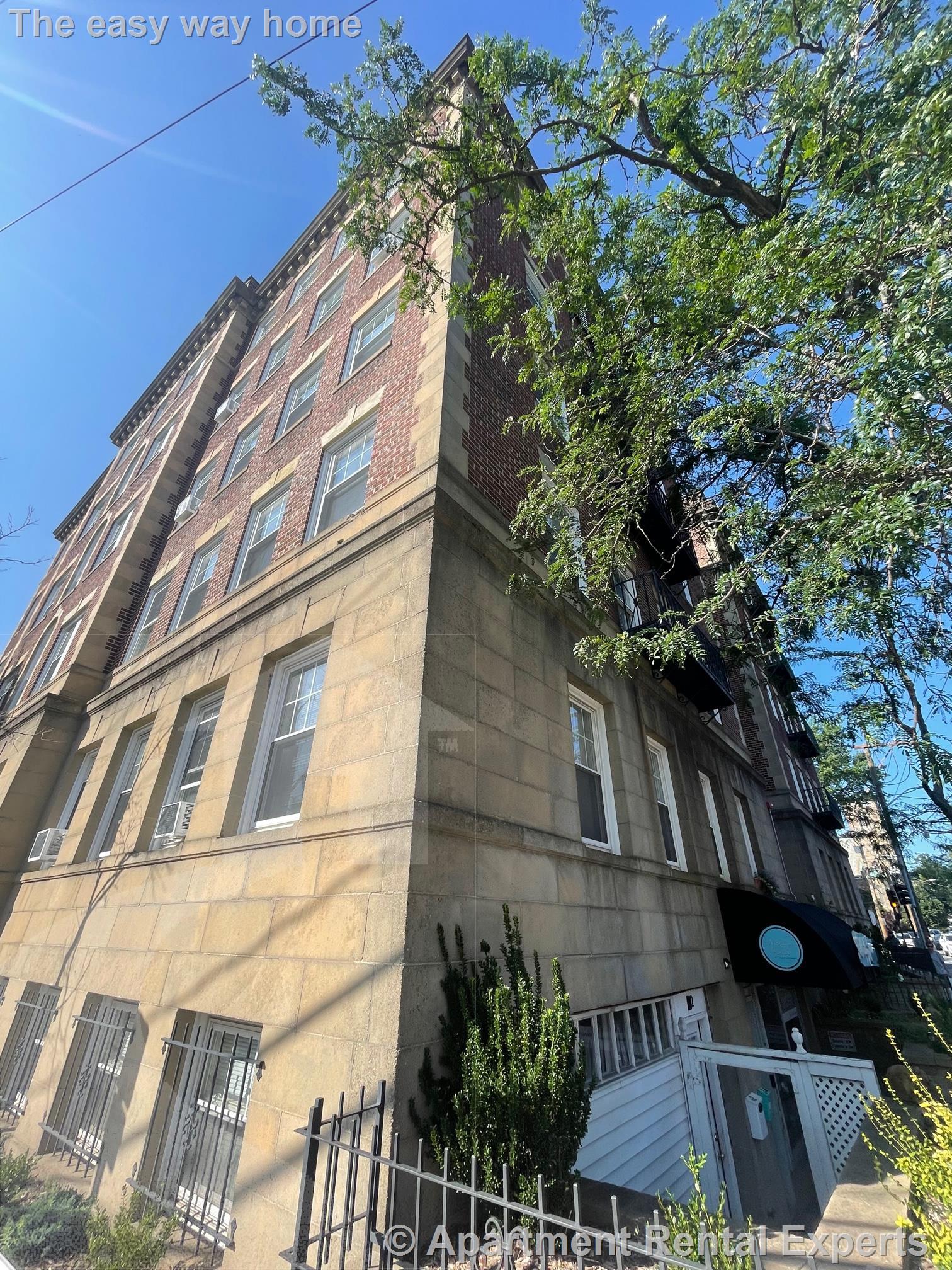 36 College Ave, Davis Square