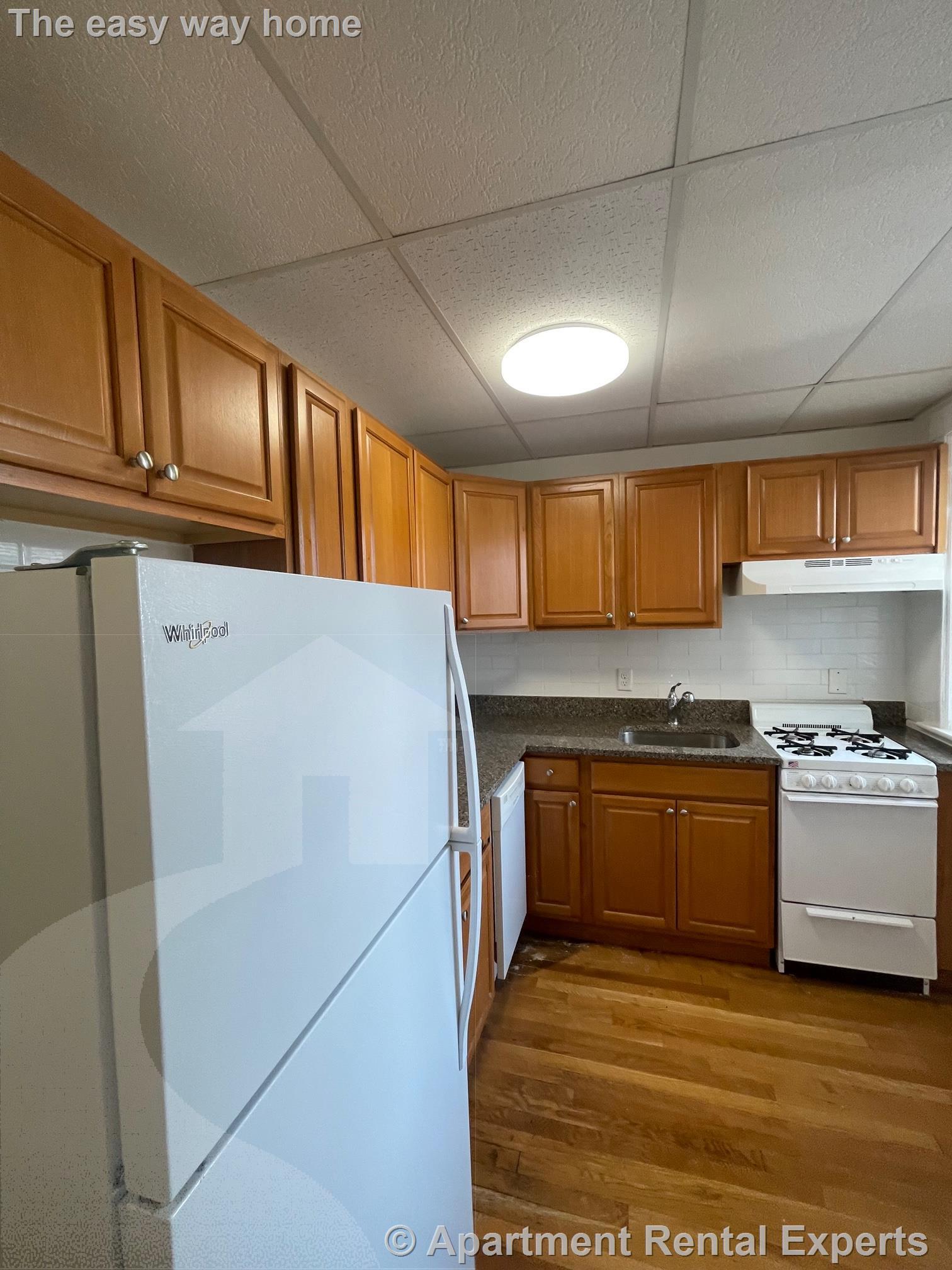 36 College Ave, Davis Square