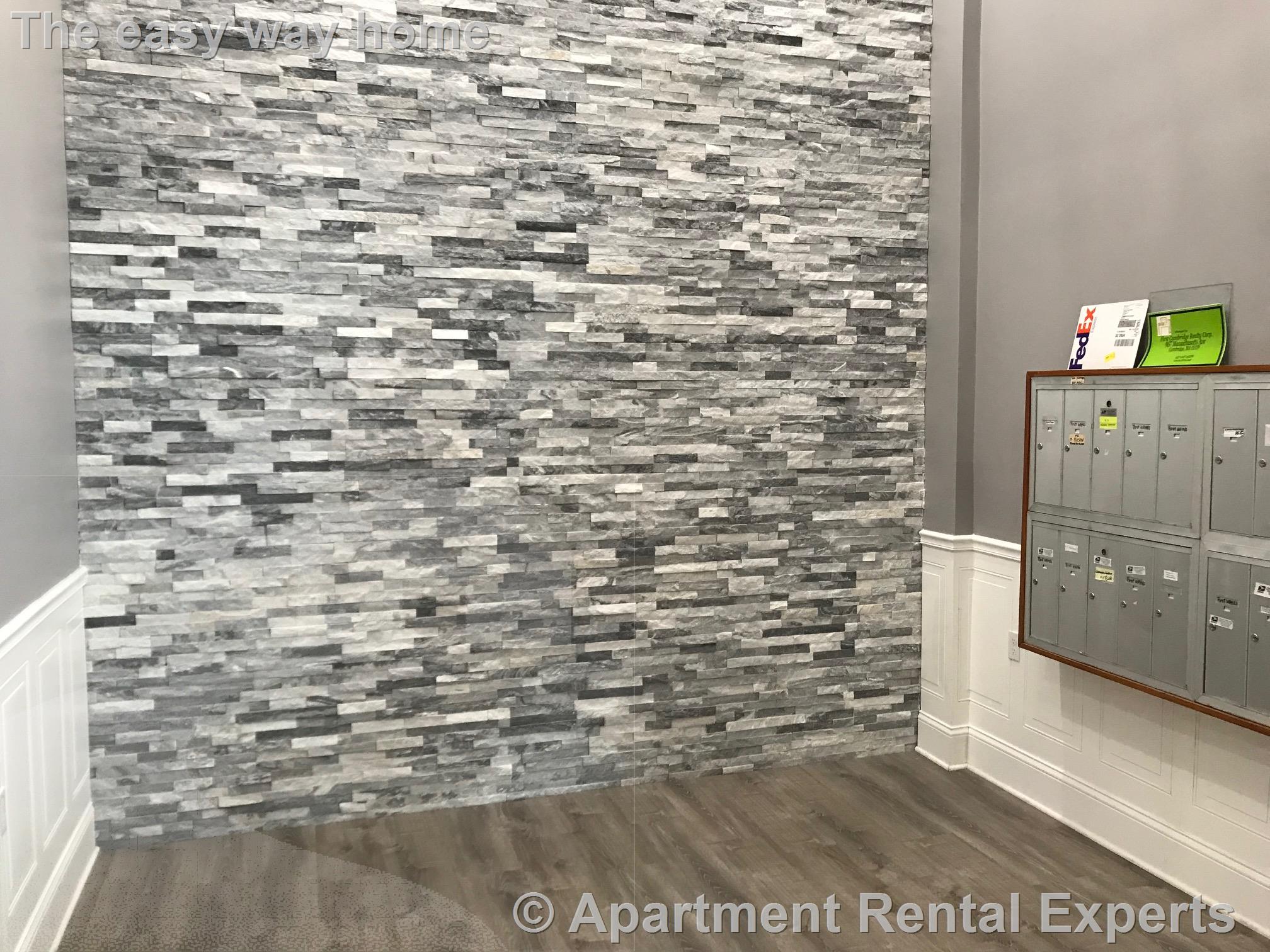 15 Pearl St, Central Square