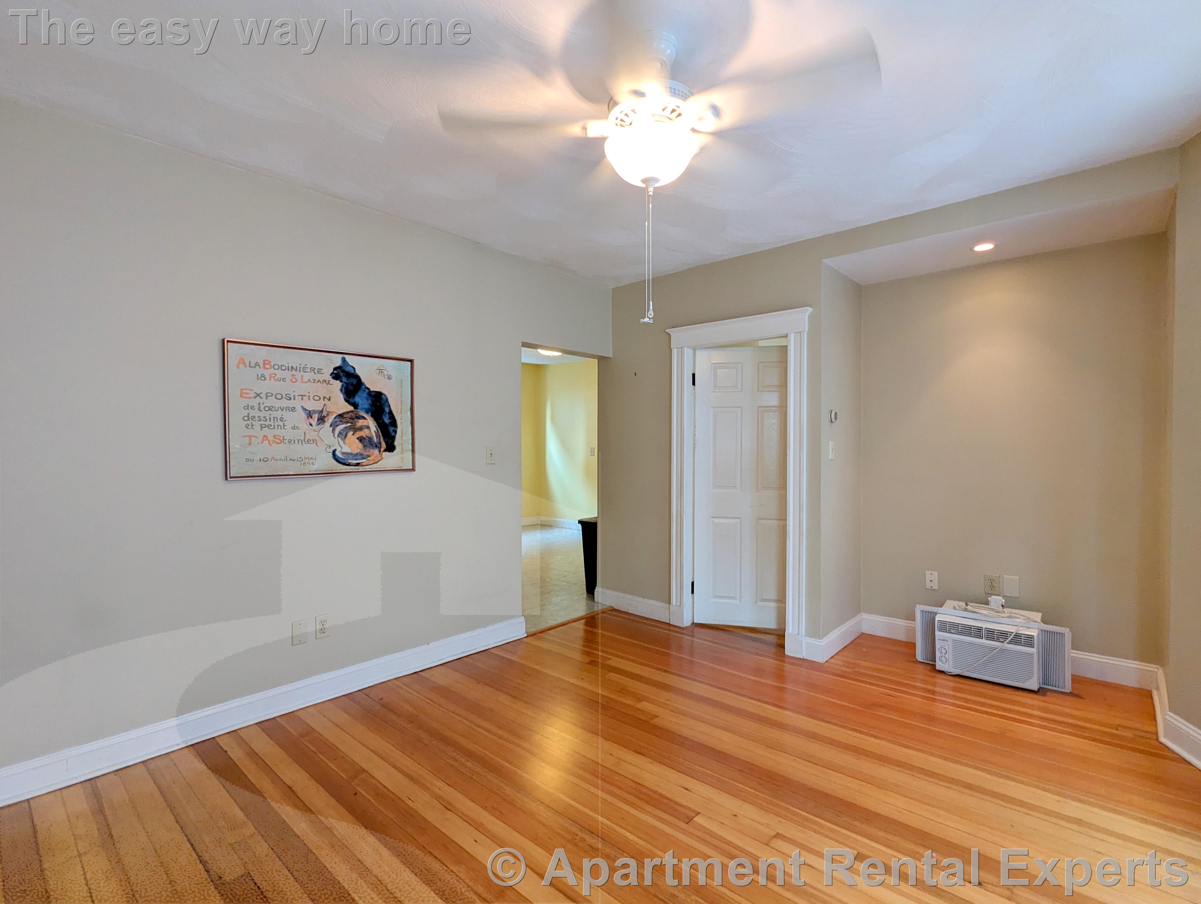 79 Conwell Ave, Tufts