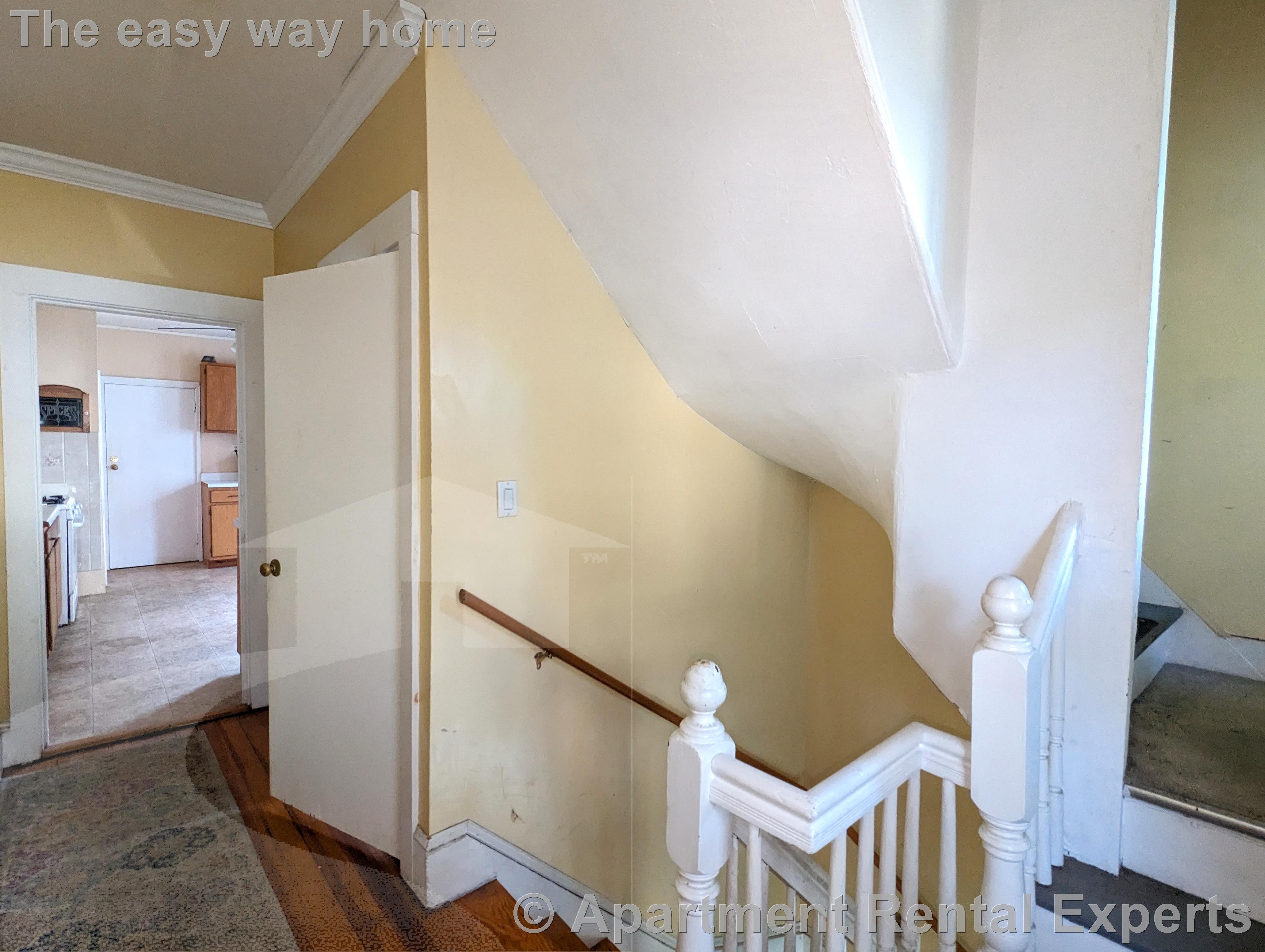 16 Glendale Ave, Davis Square